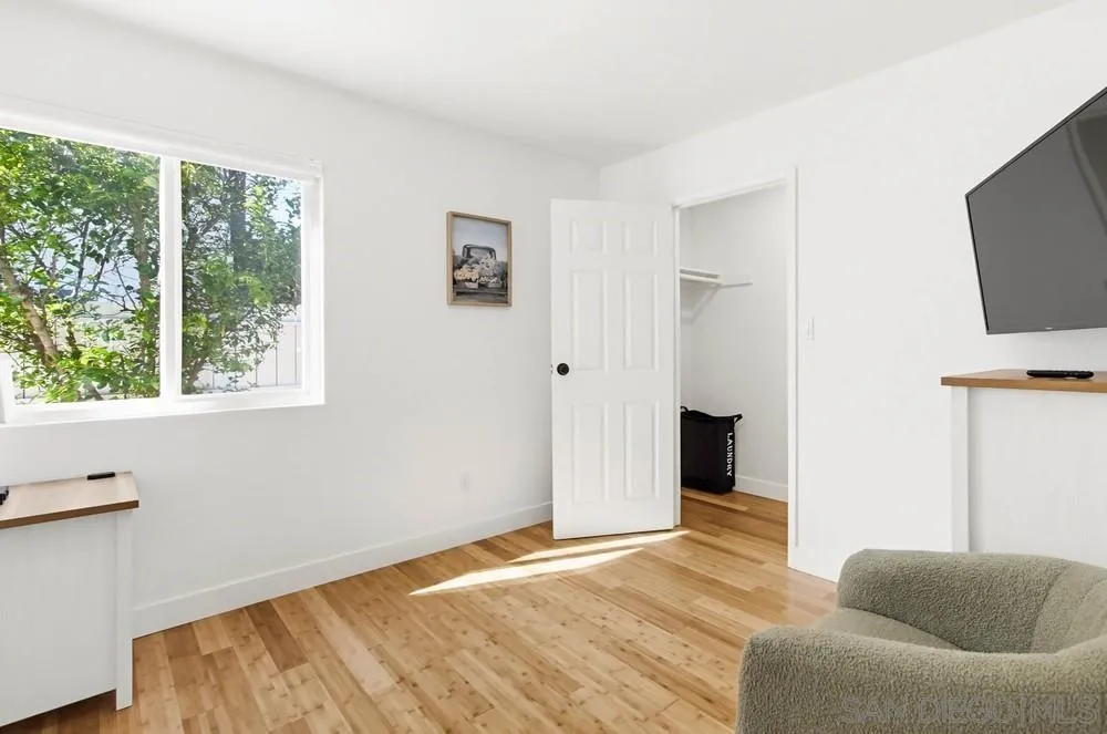 https://cdn.realtyfeed.com/cdn/127/260002415/1b59712c8b40ab5ac383cc12a8846aea.webp