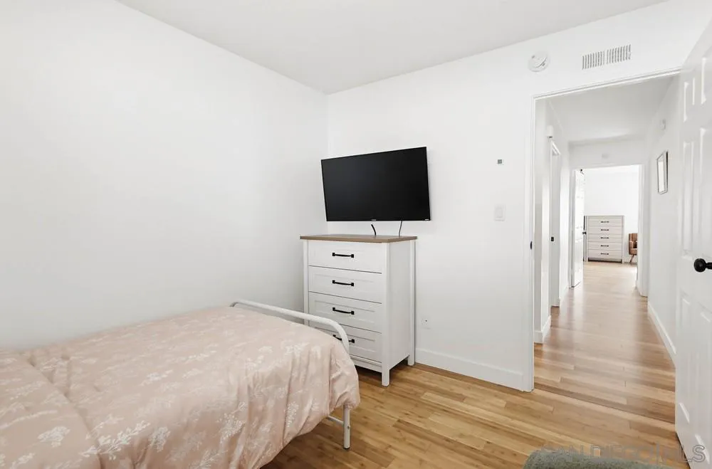 https://cdn.realtyfeed.com/cdn/127/260002415/3148274590ce657403a85c739394c140.webp