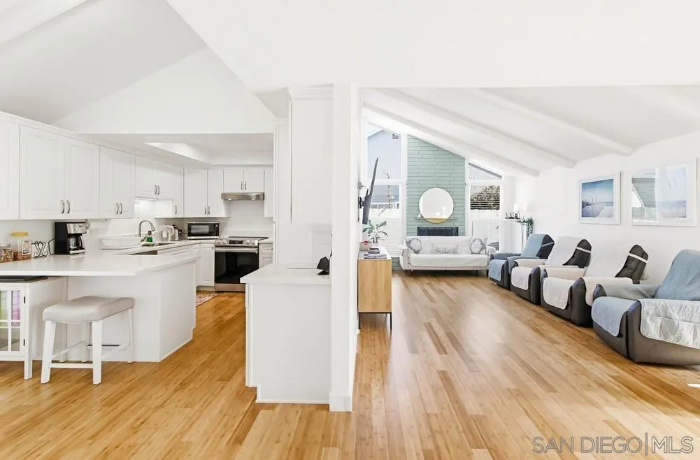 https://cdn.realtyfeed.com/cdn/127/260002415/6732d20e9c9cc21a1dcff4c52ee74d91.webp