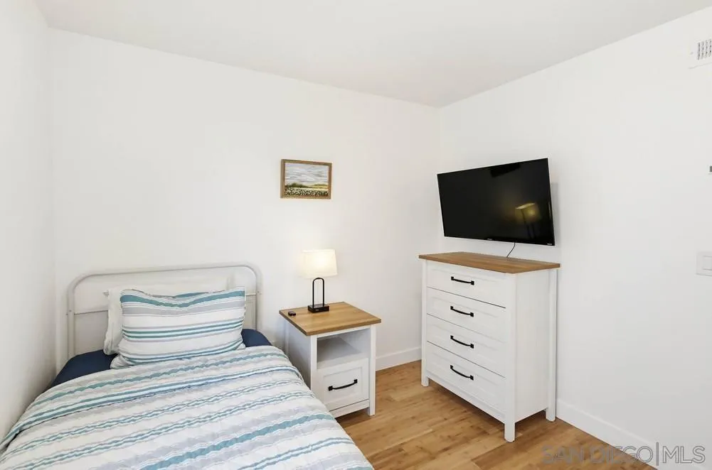 https://cdn.realtyfeed.com/cdn/127/260002415/c2a3f612962251931eb5c0a18f464d36.webp