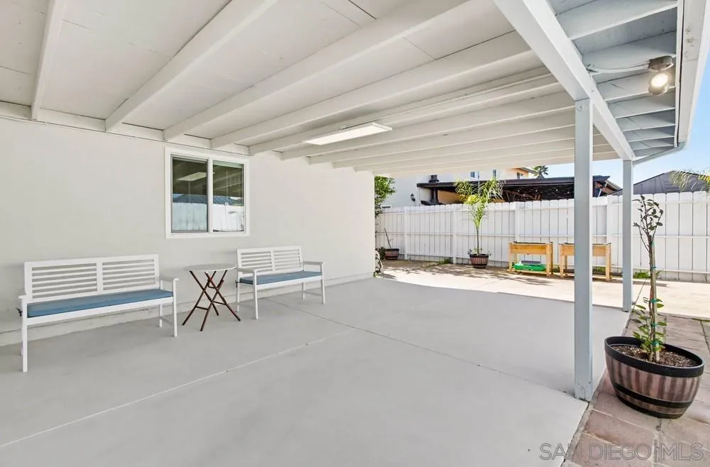https://cdn.realtyfeed.com/cdn/127/260002415/cc840bdc34906a9e62912bbd6f0e9158.webp