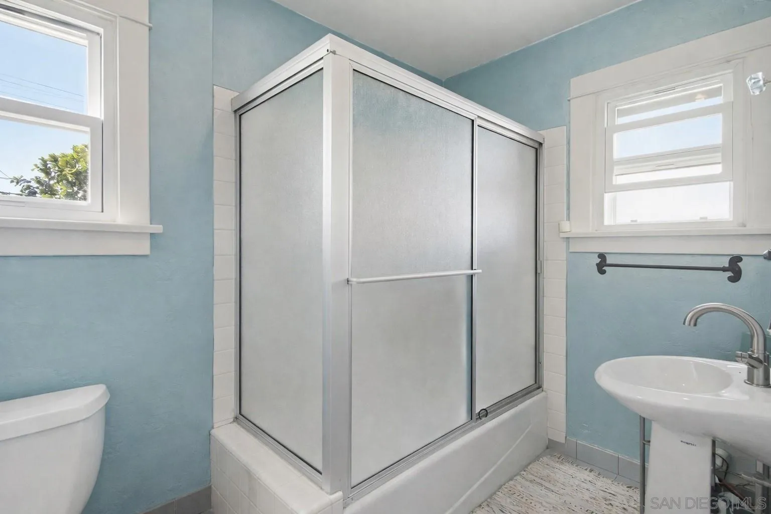https://cdn.realtyfeed.com/cdn/127/260002422/b8f95746c022c0dee9bd81b400867f0b.webp
