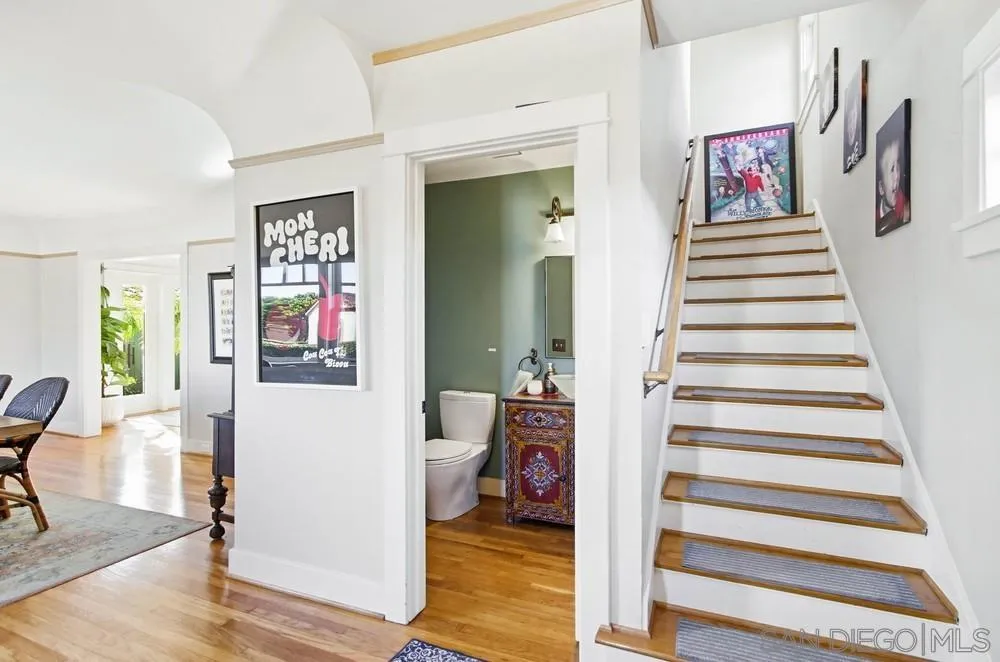 https://cdn.realtyfeed.com/cdn/127/260002422/d0b9ec9b9f4f1d9104ddb0eb1a313a13.webp
