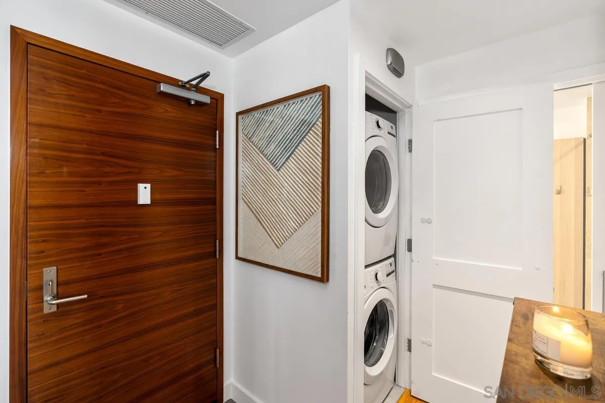 Photo #17: 260002438 Listing: Photo #17