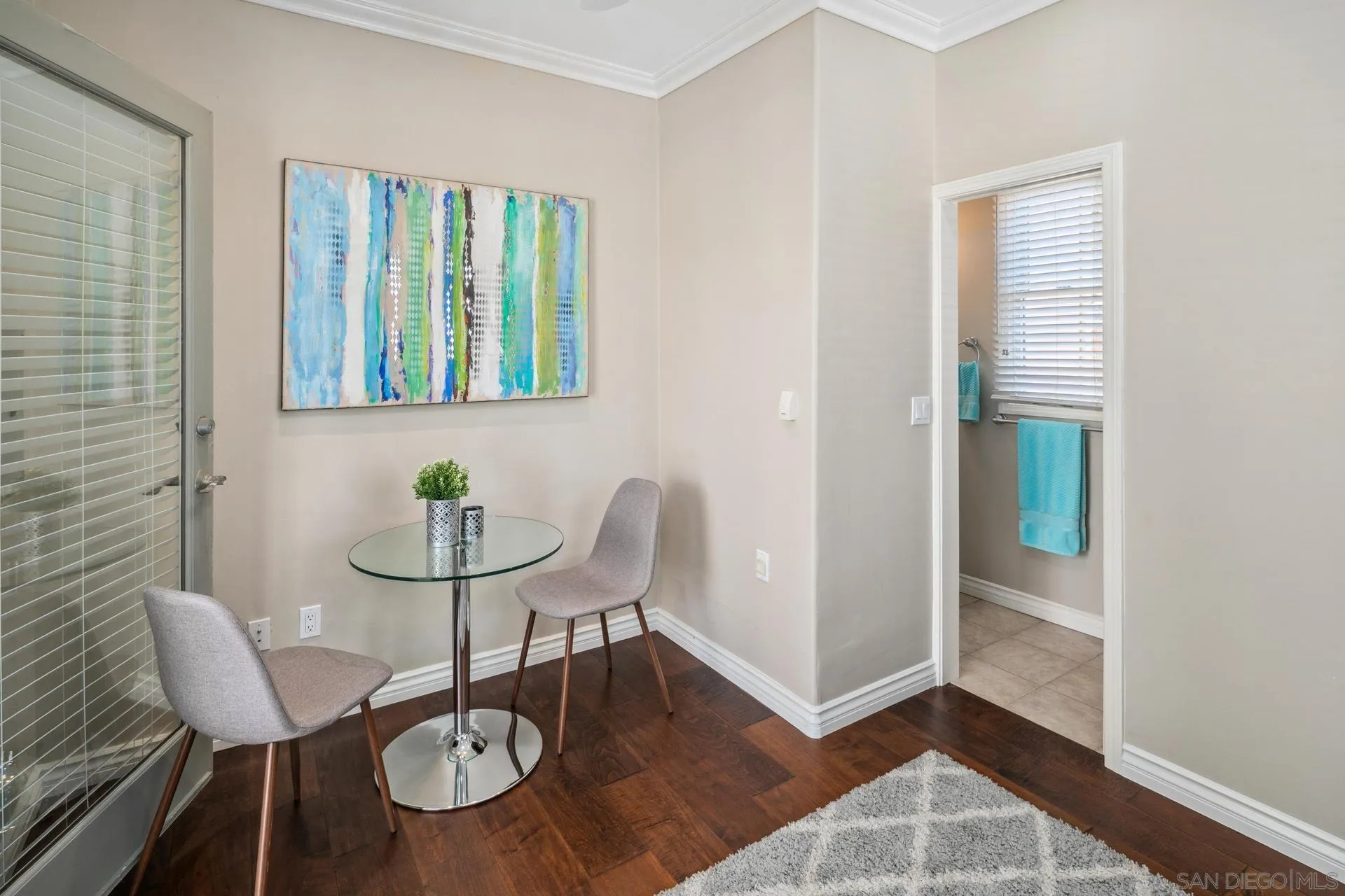 https://cdn.realtyfeed.com/cdn/127/260002440/28f8a5137101377be5af59de31ed7ba4.webp