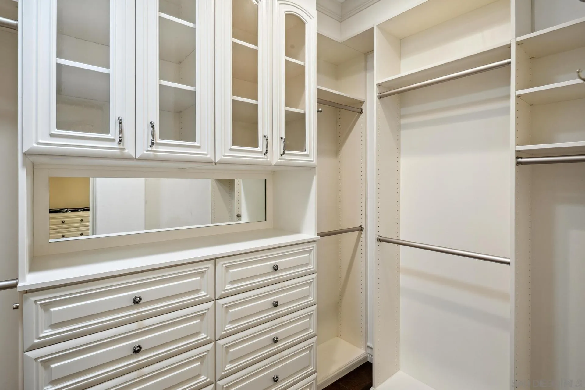 https://cdn.realtyfeed.com/cdn/127/260002440/ba026a98f9847300b8cda6b2ec1bd04d.webp