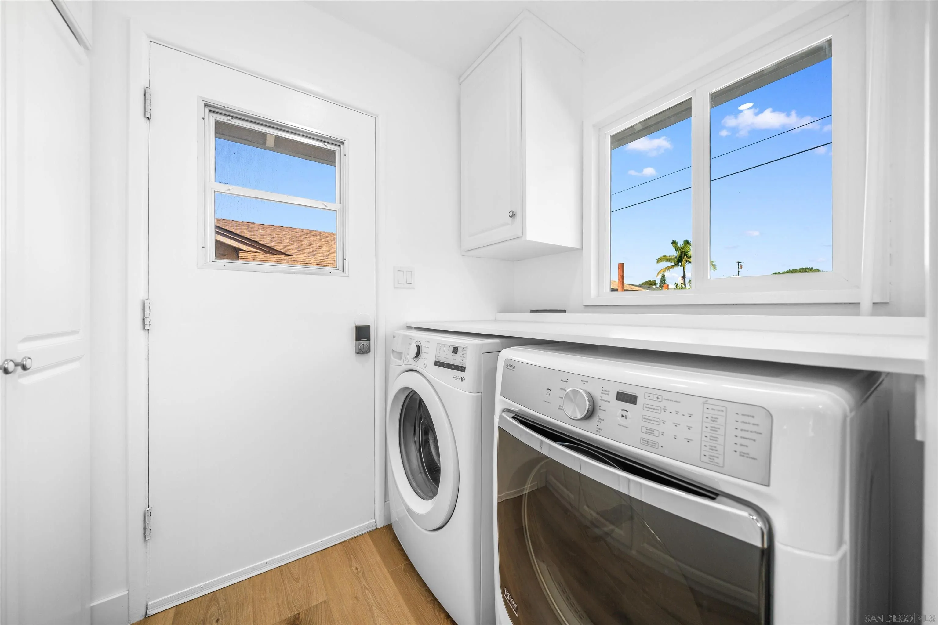 https://cdn.realtyfeed.com/cdn/127/260002444/92ba933448ec6a46720b04dd14889d55.webp