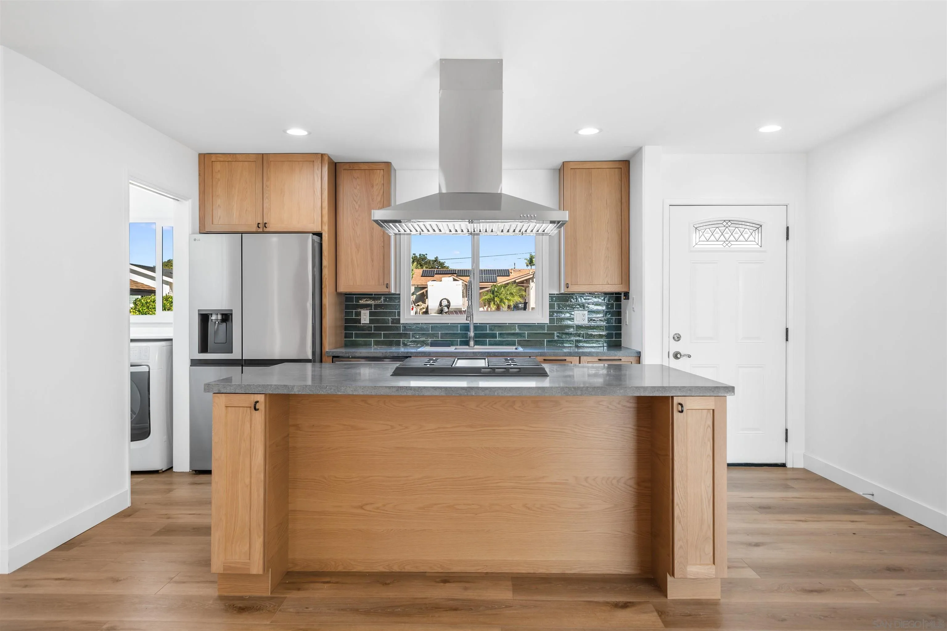 https://cdn.realtyfeed.com/cdn/127/260002444/9c11b856213d57ec6ba3d5f3c1bce03a.webp