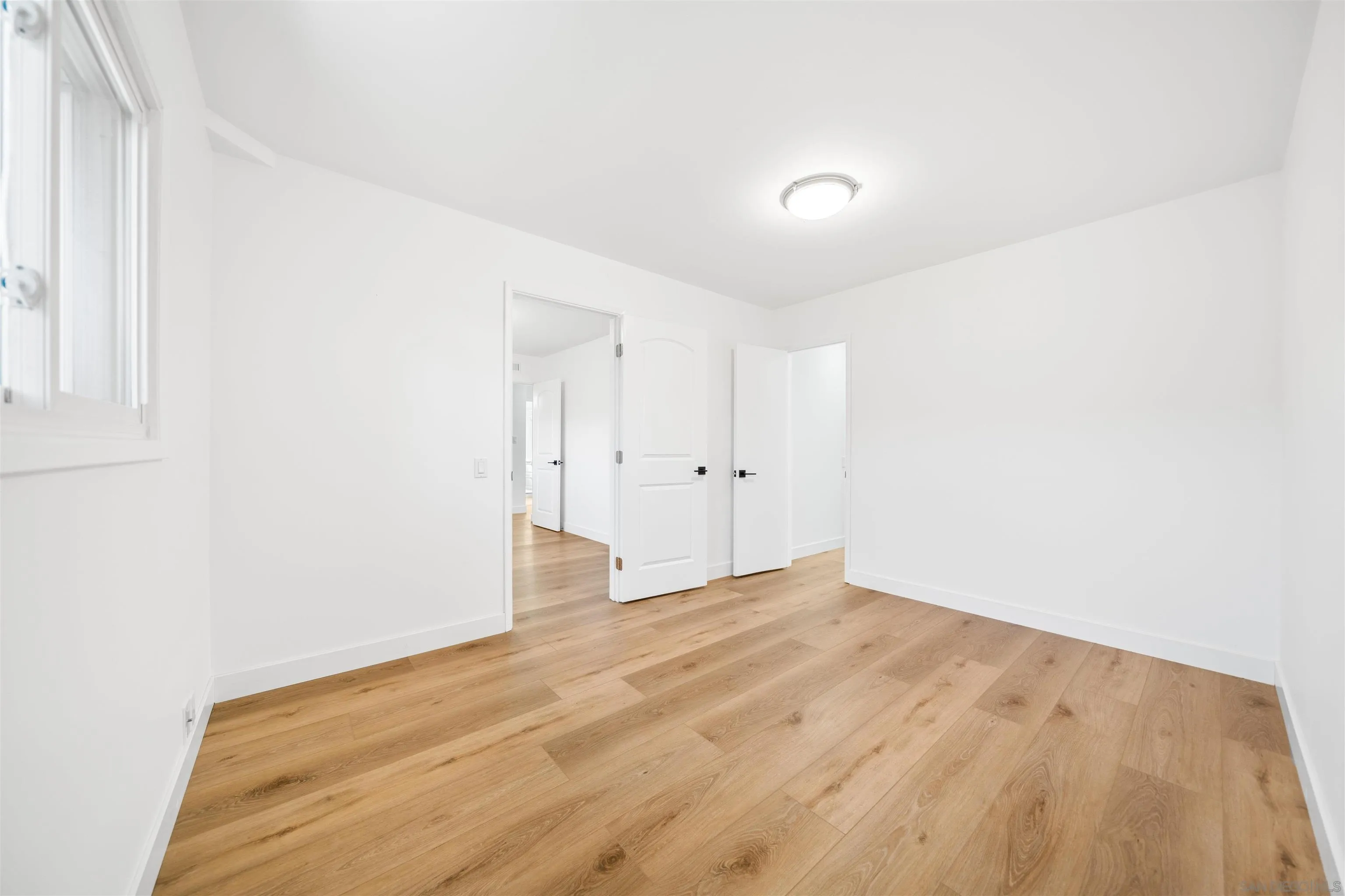 https://cdn.realtyfeed.com/cdn/127/260002444/be488d80ce47574b4185e94d1f9e7899.webp