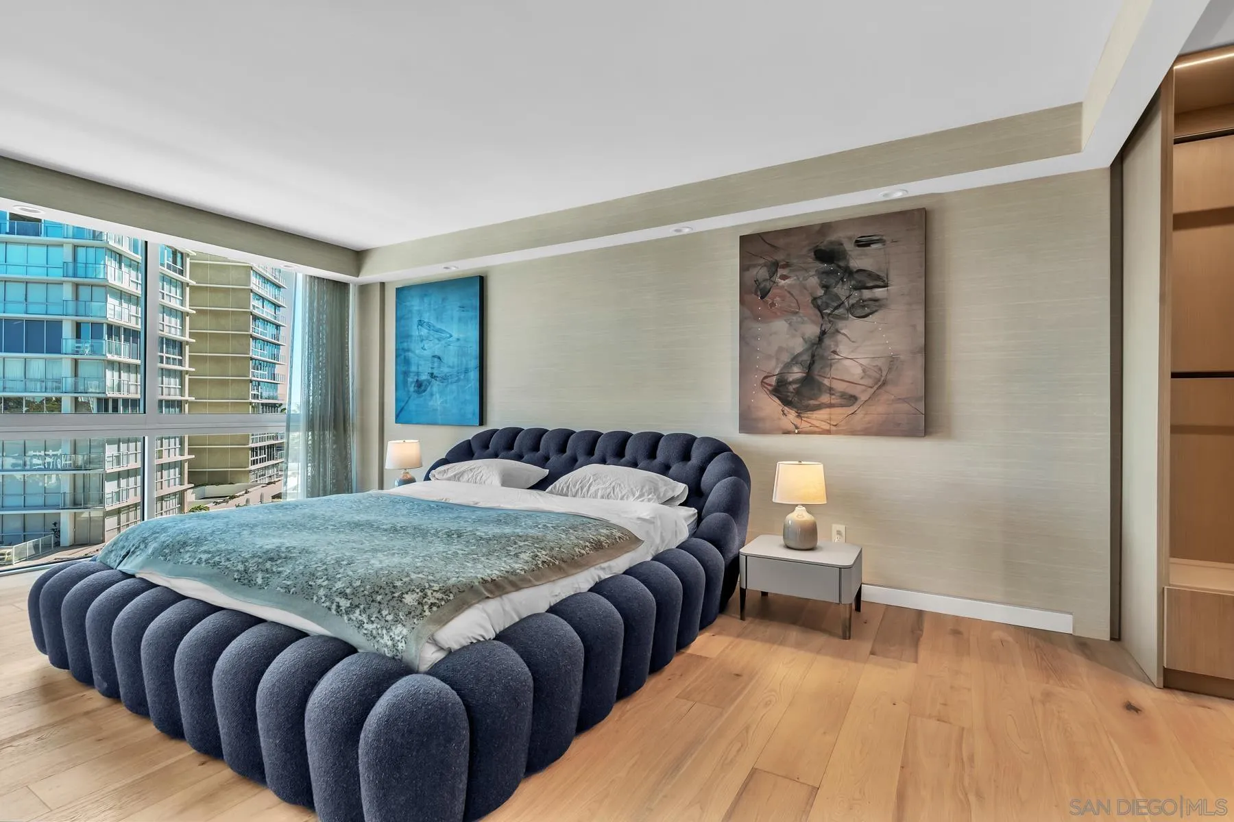 https://cdn.realtyfeed.com/cdn/127/260002446/0295d5e0e292510af12c88a1445fae7c.webp