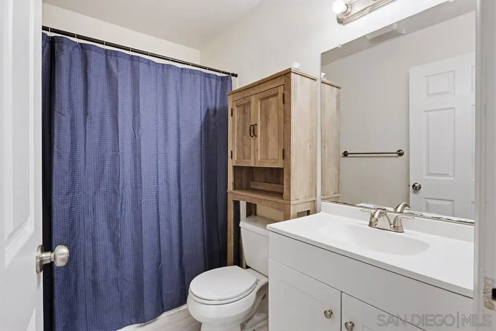 Photo #17: 260002449 Listing: Photo #17