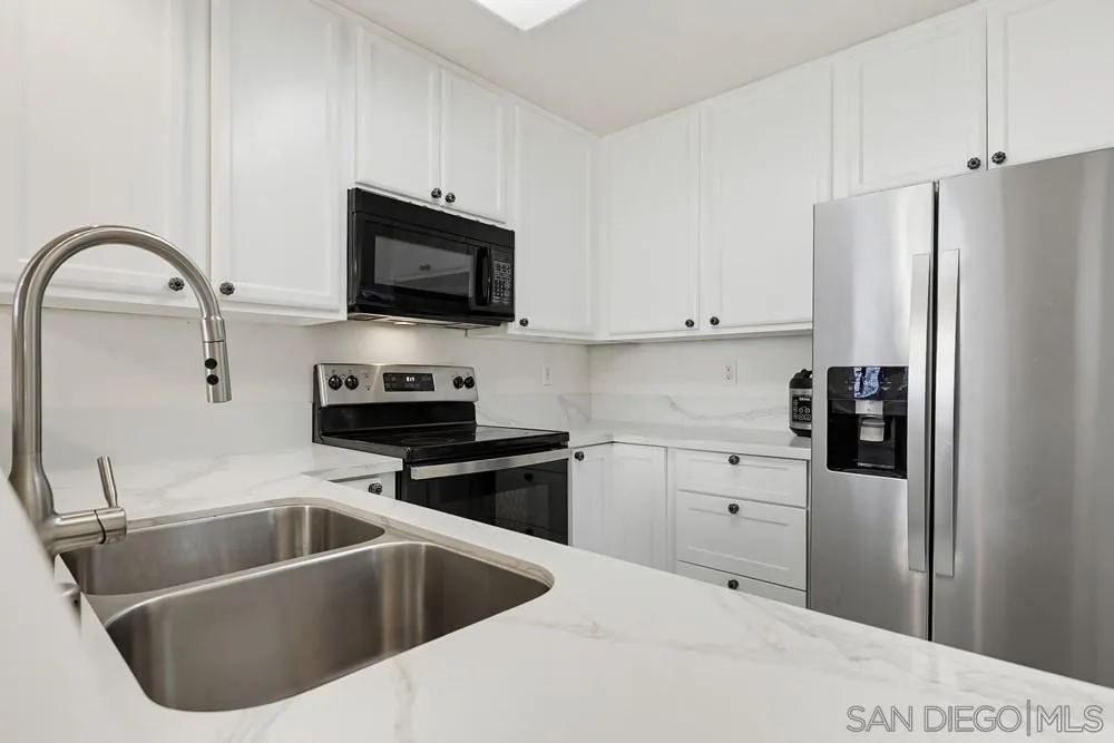 Photo #8: 260002449 Listing: Photo #8
