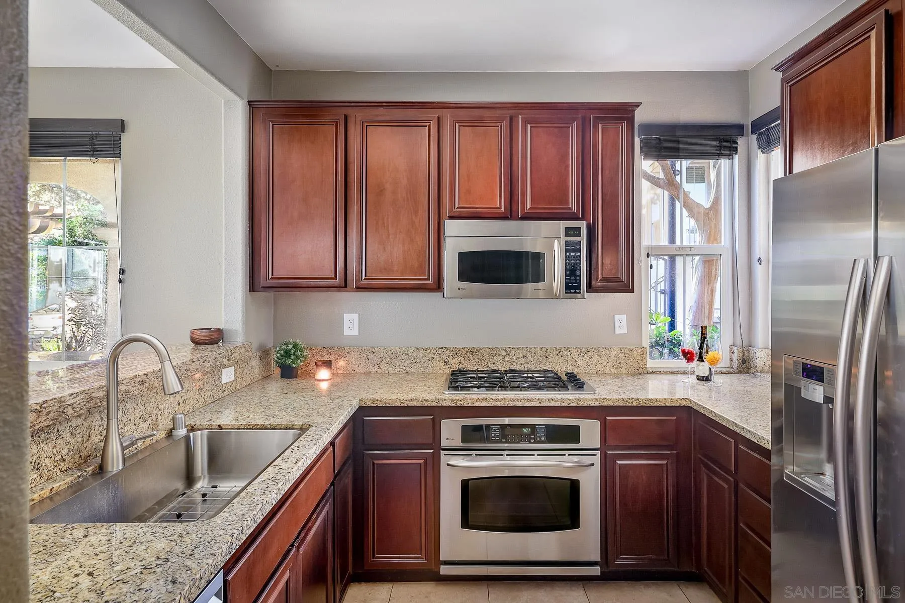 https://cdn.realtyfeed.com/cdn/127/260002450/e7c24a90631e29680d0c1d84ae303ab0.webp