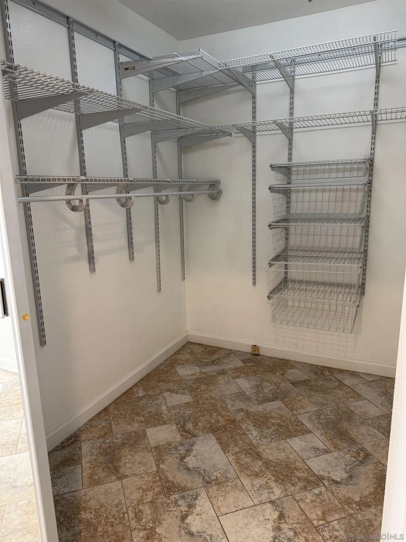 Photo #19: 260002451 Listing: Photo #19