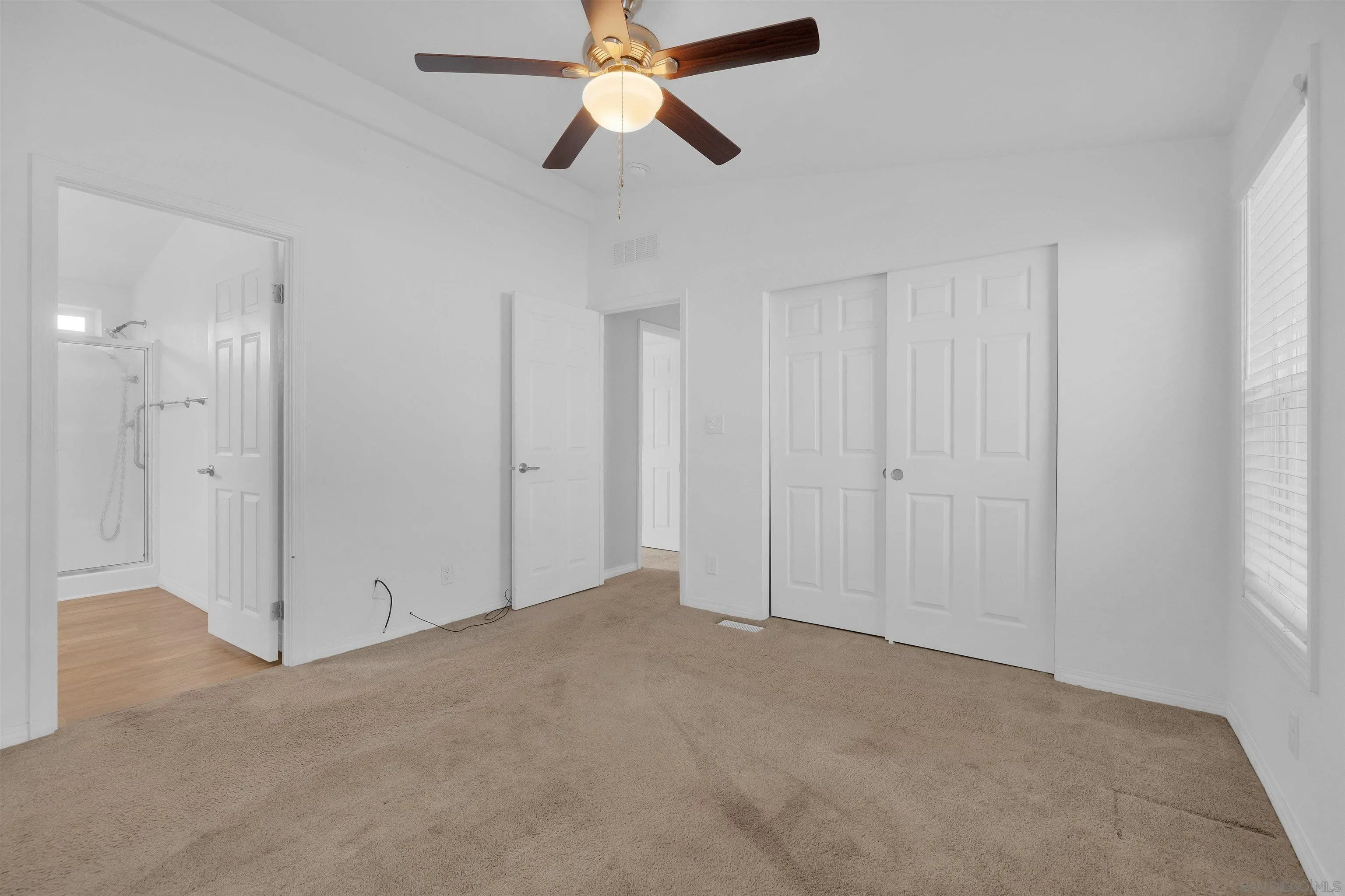 https://cdn.realtyfeed.com/cdn/127/260002453/6258537f61c76637a5b2183e46ddedb2.webp