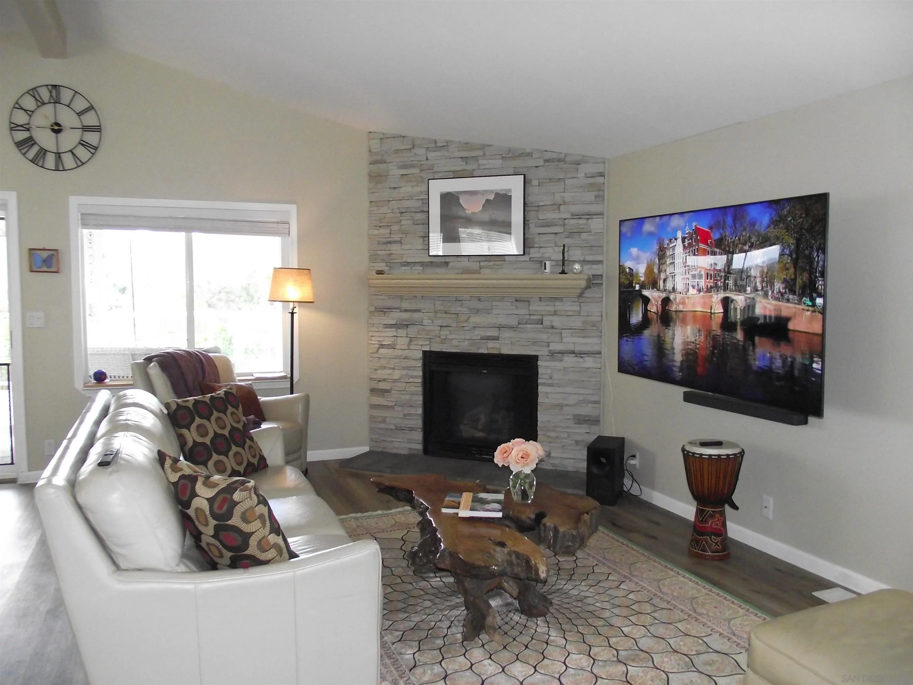 https://cdn.realtyfeed.com/cdn/127/260002456/f20a89890718a73665dda27c3ddb1707.webp