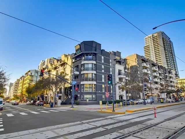 Photo #2: 260002460 Listing: Photo #2