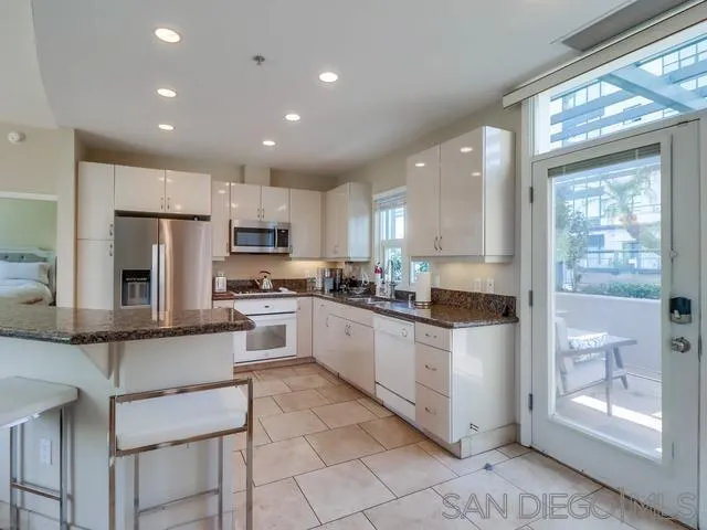 https://cdn.realtyfeed.com/cdn/127/260002461/b0af9fe21a3978dfc65c8554a59d4f76.webp