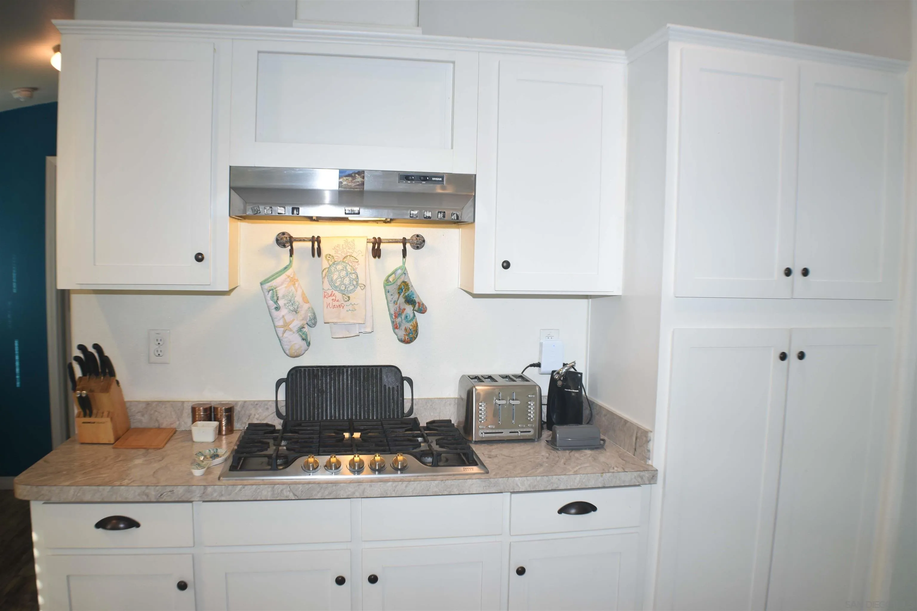 https://cdn.realtyfeed.com/cdn/127/260002467/815a12c4ab16d6c00387c395a14749b5.webp