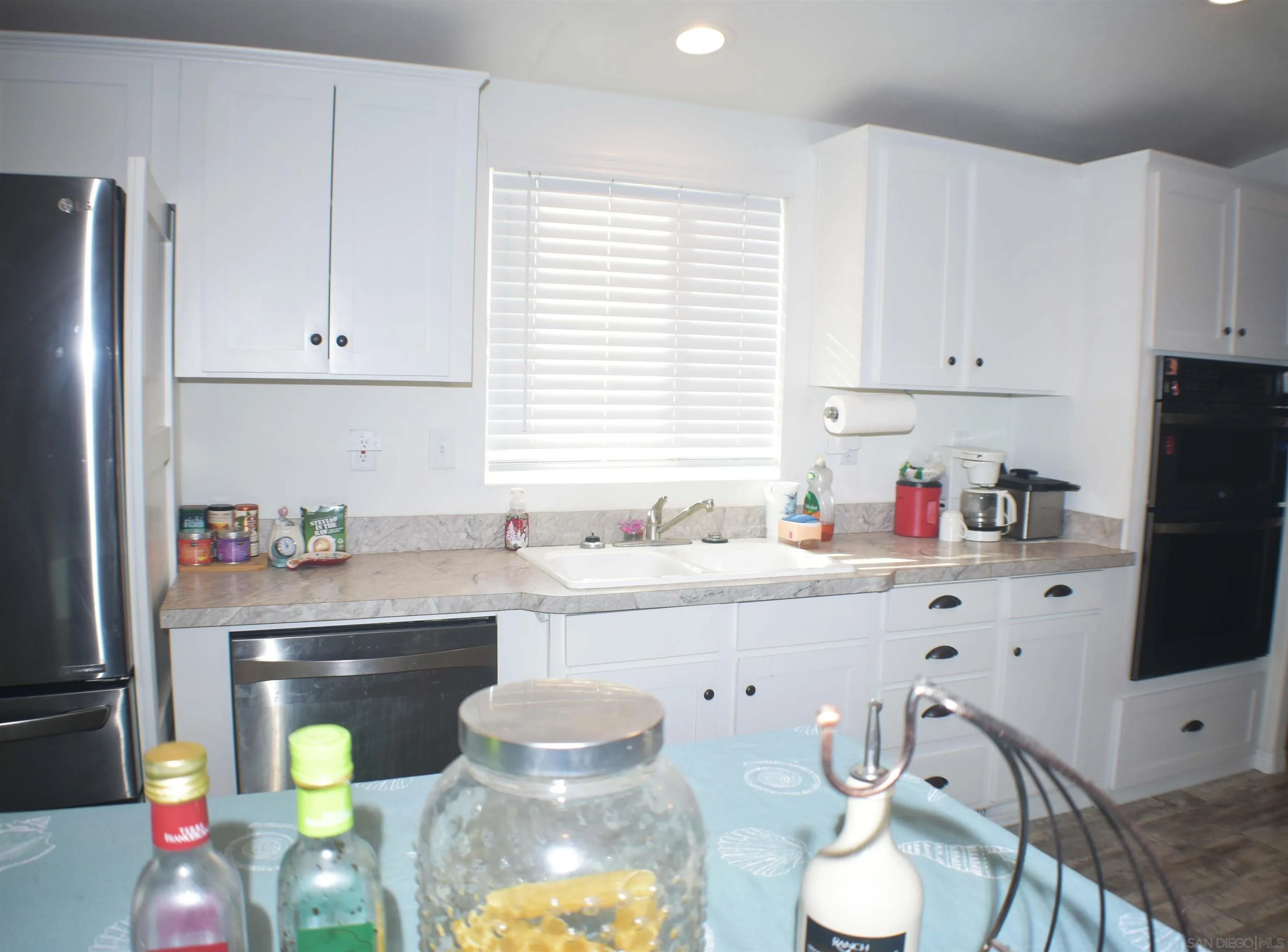 https://cdn.realtyfeed.com/cdn/127/260002467/bed24a94808f7c318f20e5da1a90e05c.webp