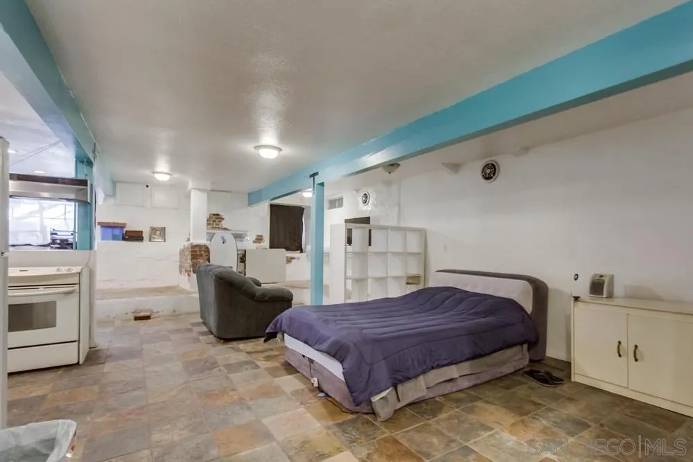 https://cdn.realtyfeed.com/cdn/127/260002468/62616a5b1c2bda217aeb4fa3695e0540.webp