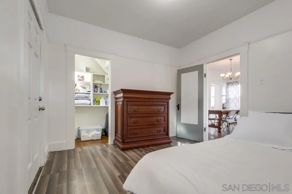 https://cdn.realtyfeed.com/cdn/127/260002468/ac60b00d65eca4b10abb6f640e1d4645.webp