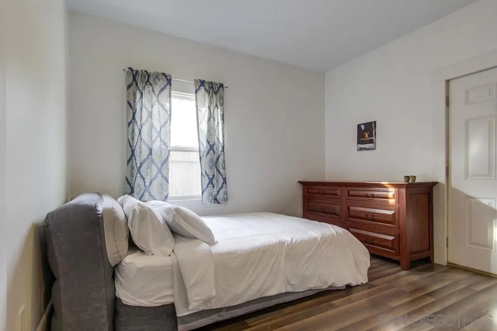 https://cdn.realtyfeed.com/cdn/127/260002468/af5c1b18cca7d5a17cd06167c0a2c5e9.webp