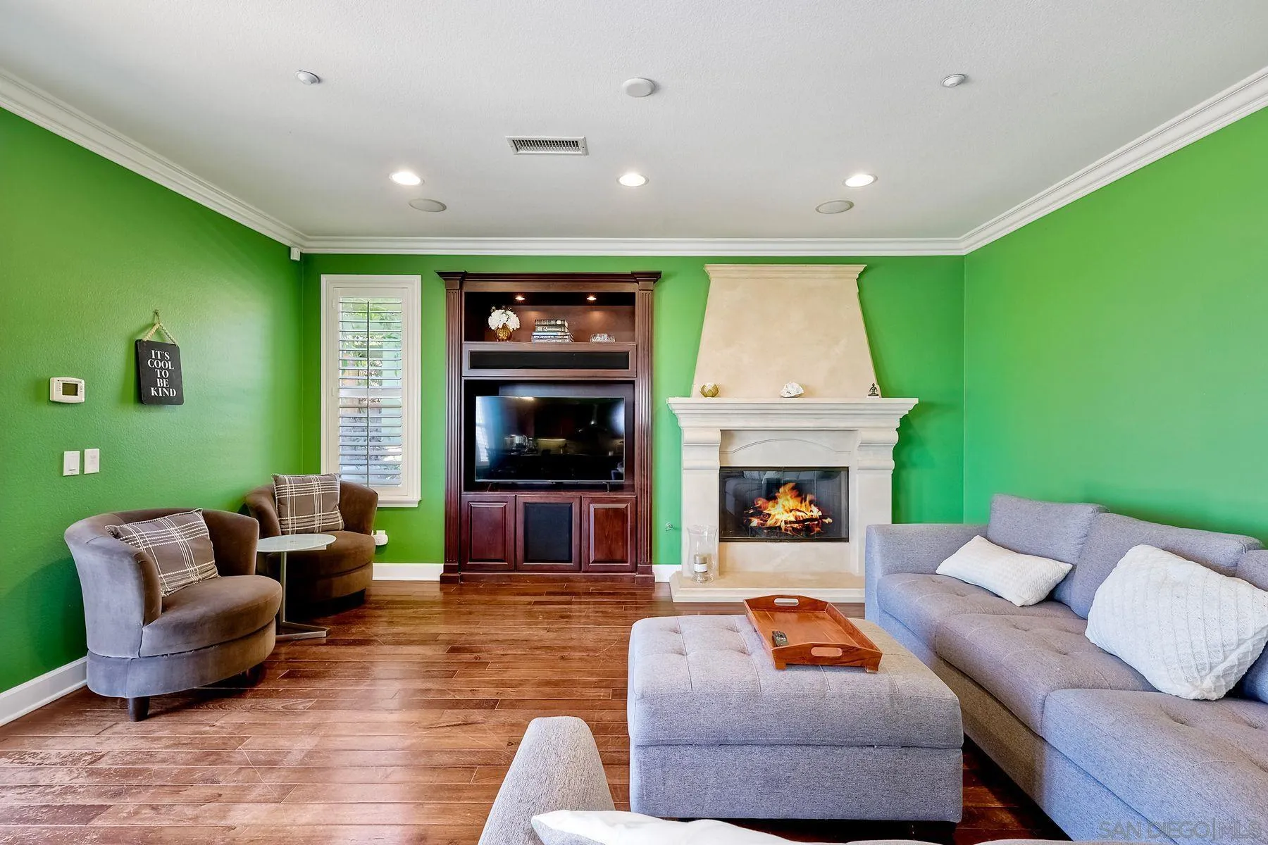 https://cdn.realtyfeed.com/cdn/127/260002473/be1944769e4a9f3404208bb42f065962.webp