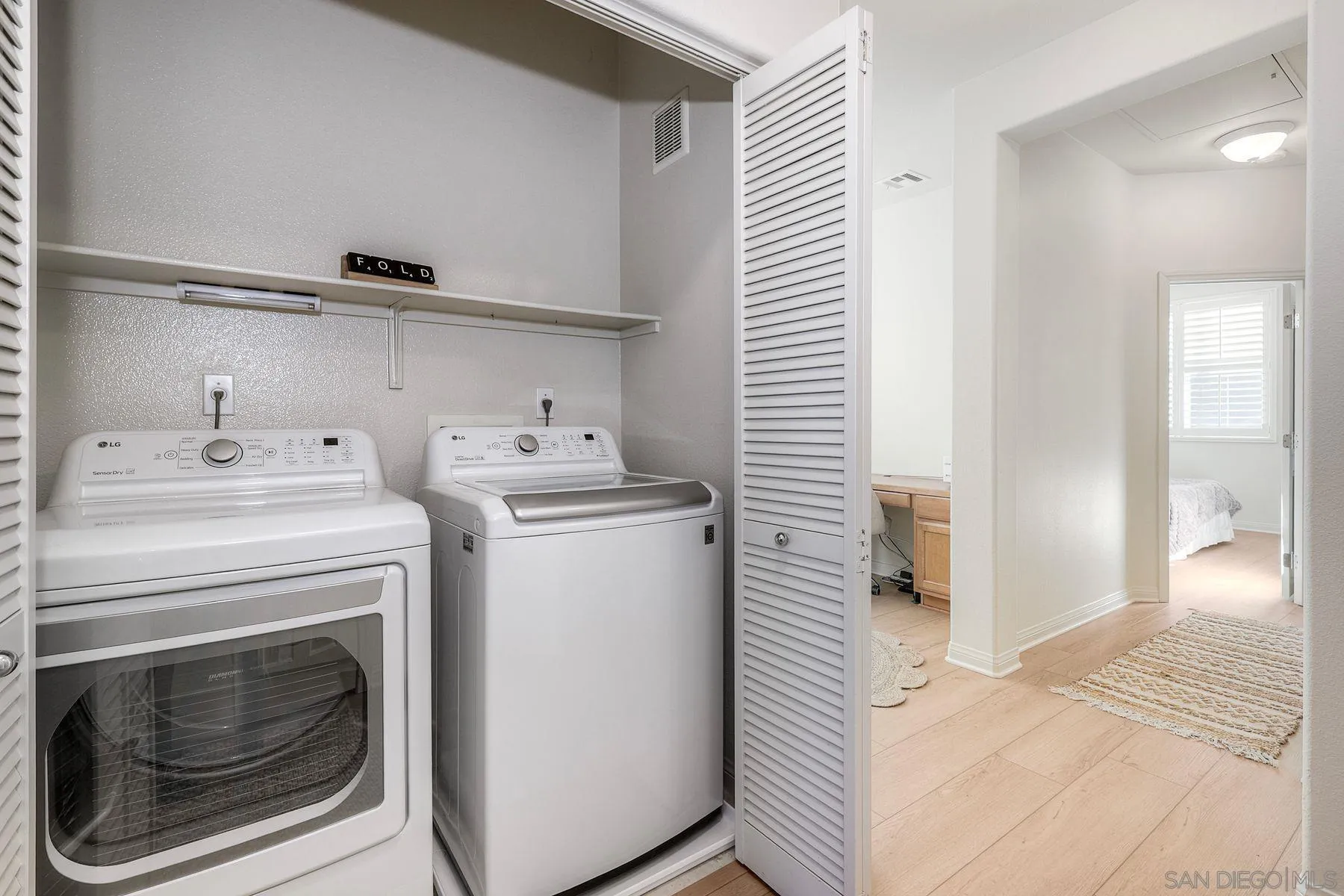 https://cdn.realtyfeed.com/cdn/127/260002495/06bdf839d0e0faf6ba9d227d190c5b80.webp