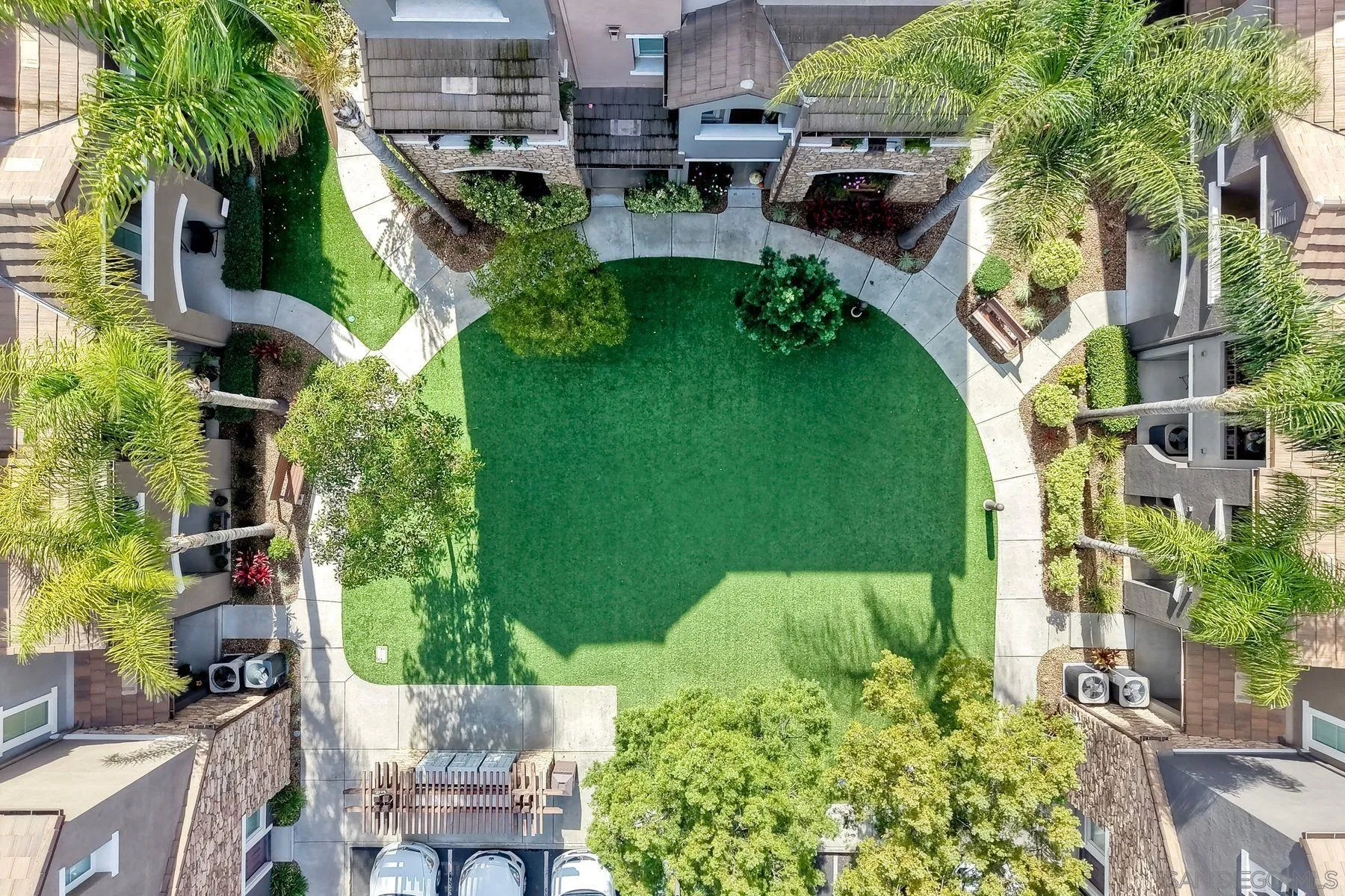 https://cdn.realtyfeed.com/cdn/127/260002495/dd351edb0ce0b38c50334bee238cdef9.webp