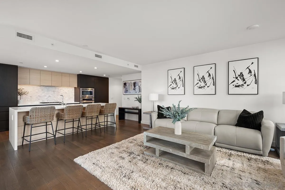 Photo #12: 260002497 Listing: Photo #12