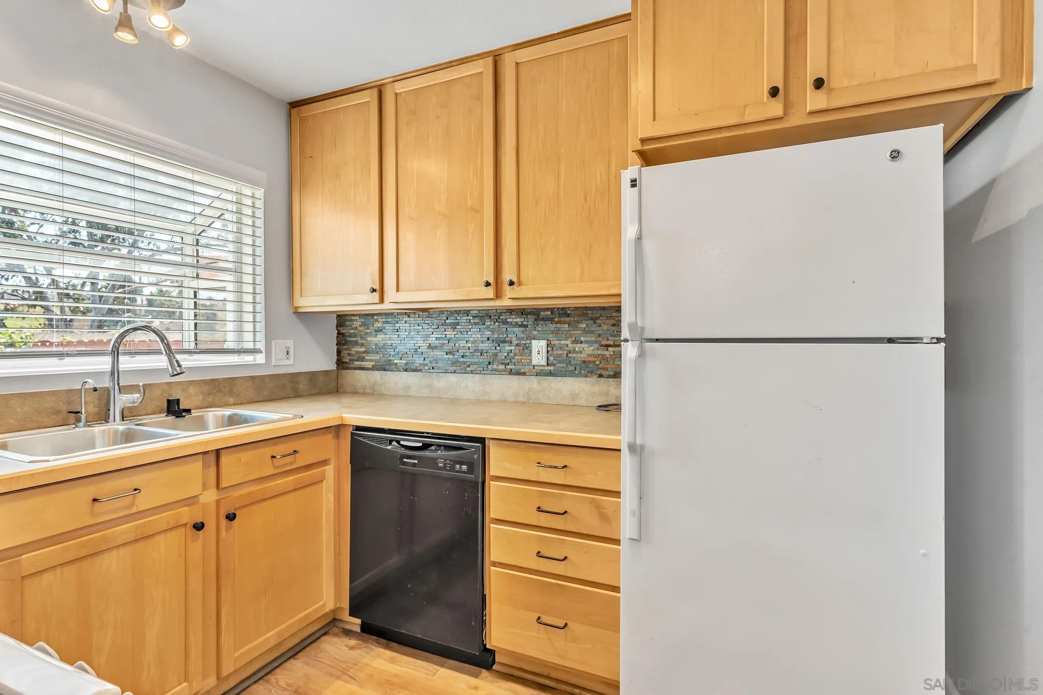 Photo #16: 2600025 Listing: Photo #16