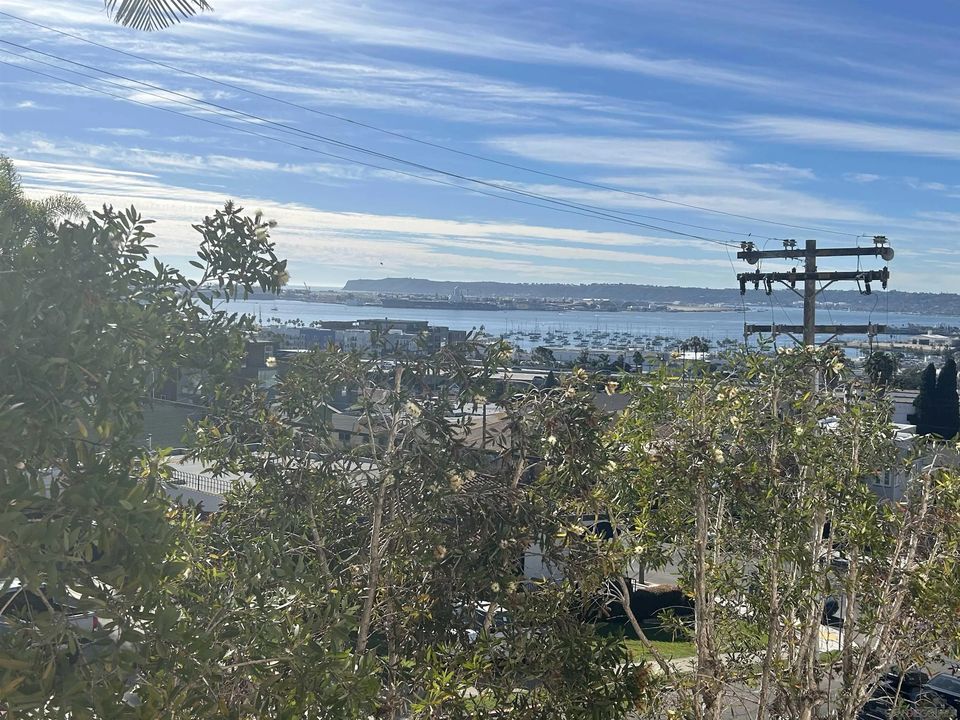 https://cdn.realtyfeed.com/cdn/127/260002508/7b7eb27488c60979b0e06c15f3c44356.webp