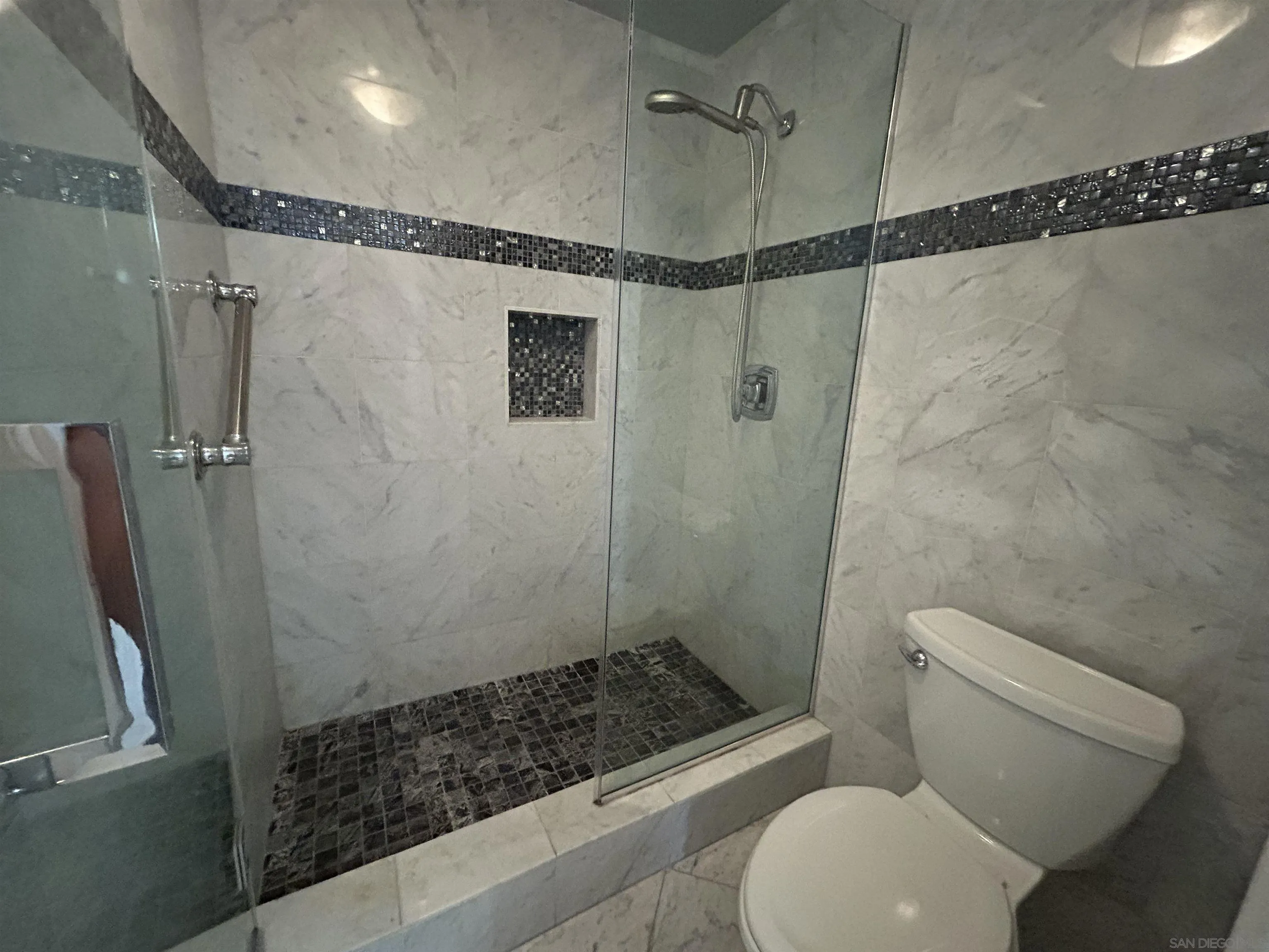 https://cdn.realtyfeed.com/cdn/127/260002508/bf629a0d6350aa990333870318f2bd8c.webp