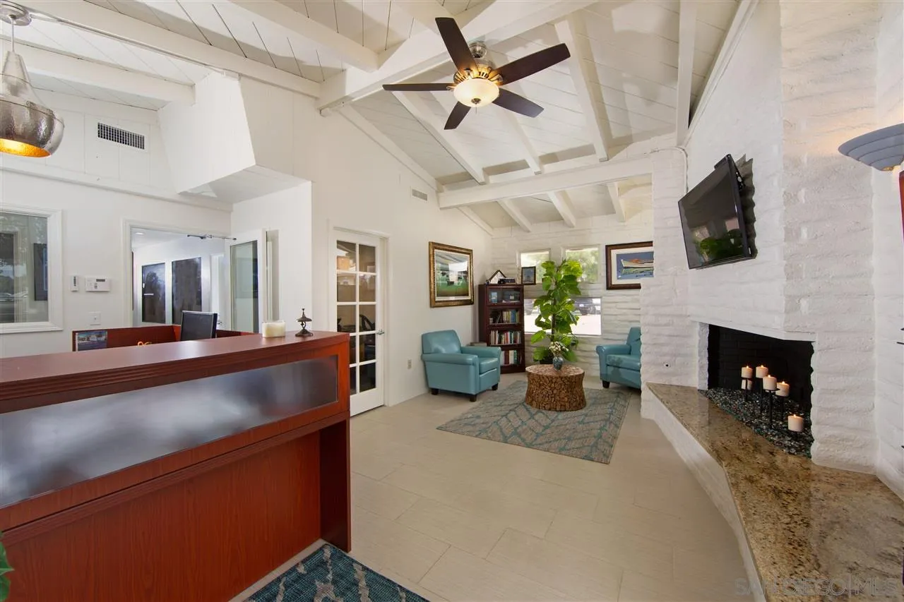 4526-38 CASS STREET, San Diego, CA, 92109