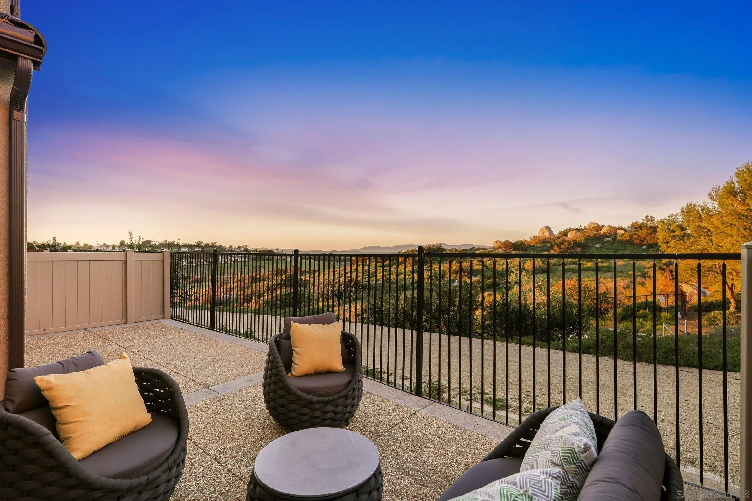 Photo #1: 260002520 Listing: Photo #1
