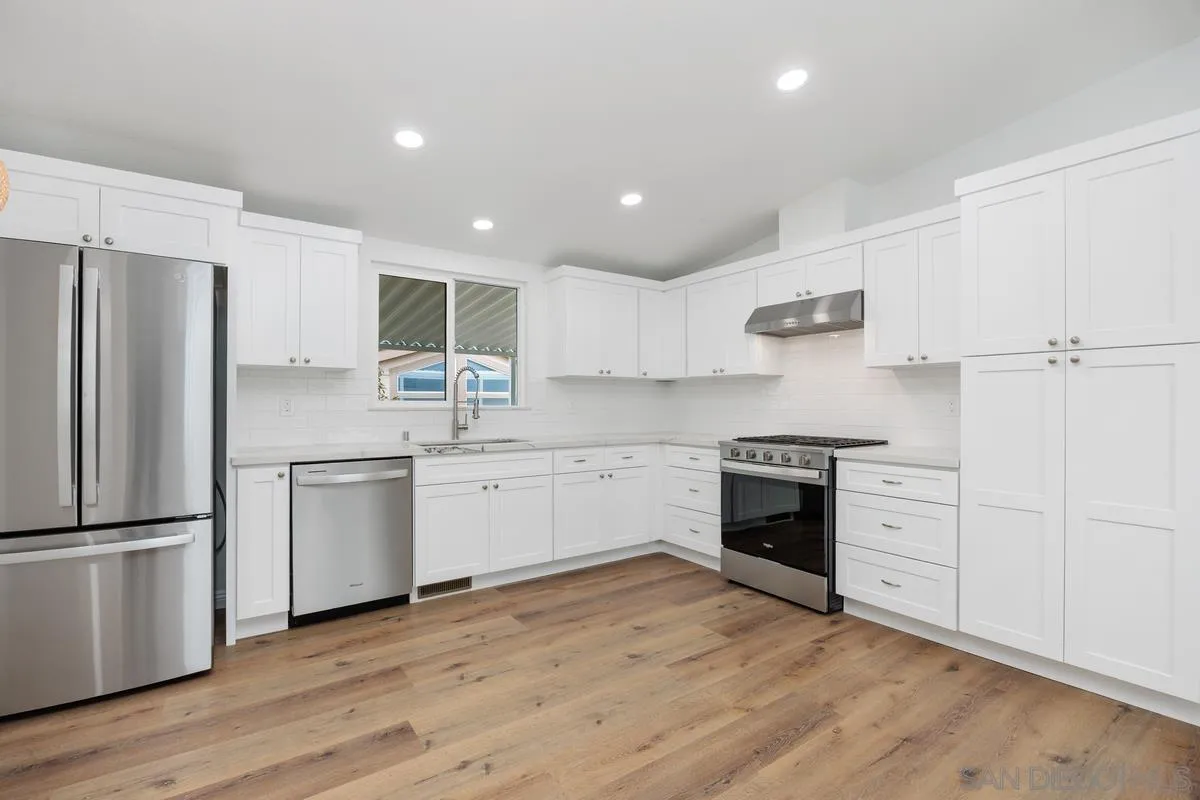 https://cdn.realtyfeed.com/cdn/127/260002524/387451de7b9fab58a297eb83cb23f1fe.webp