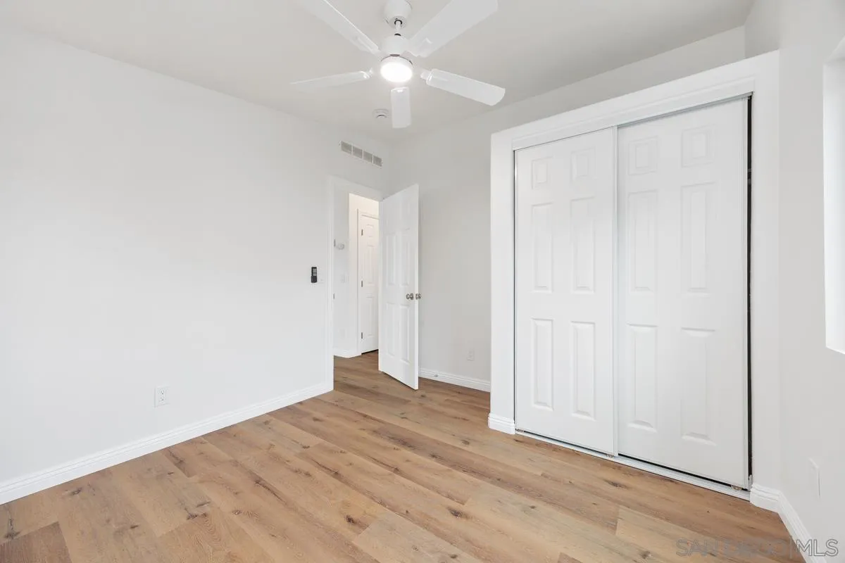 https://cdn.realtyfeed.com/cdn/127/260002524/9686a913f7d77ef8482beb3426390df1.webp