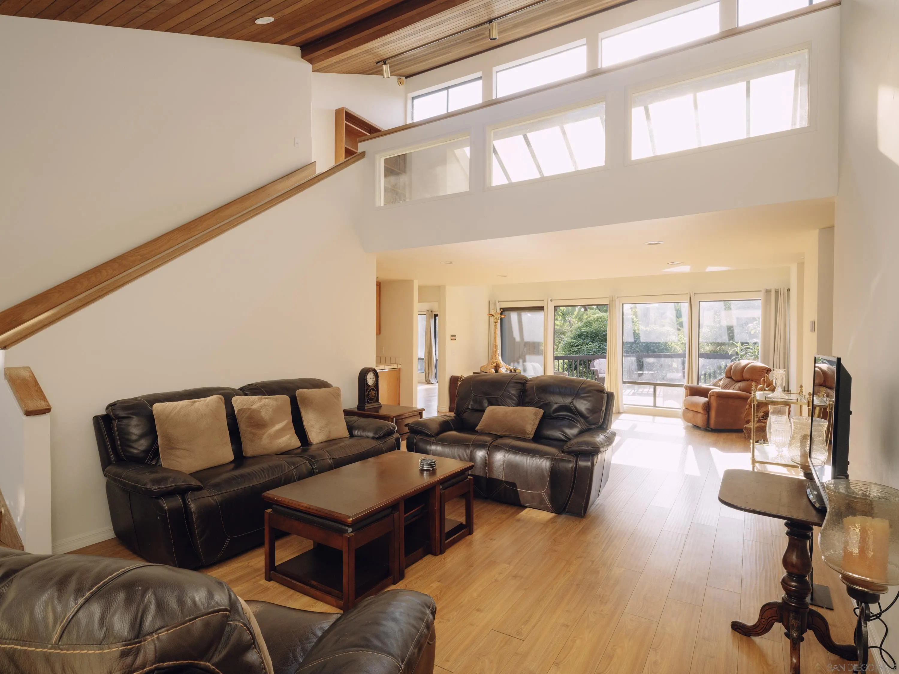 https://cdn.realtyfeed.com/cdn/127/260002525/80b61de4179746f162623b76285fa5e0.webp