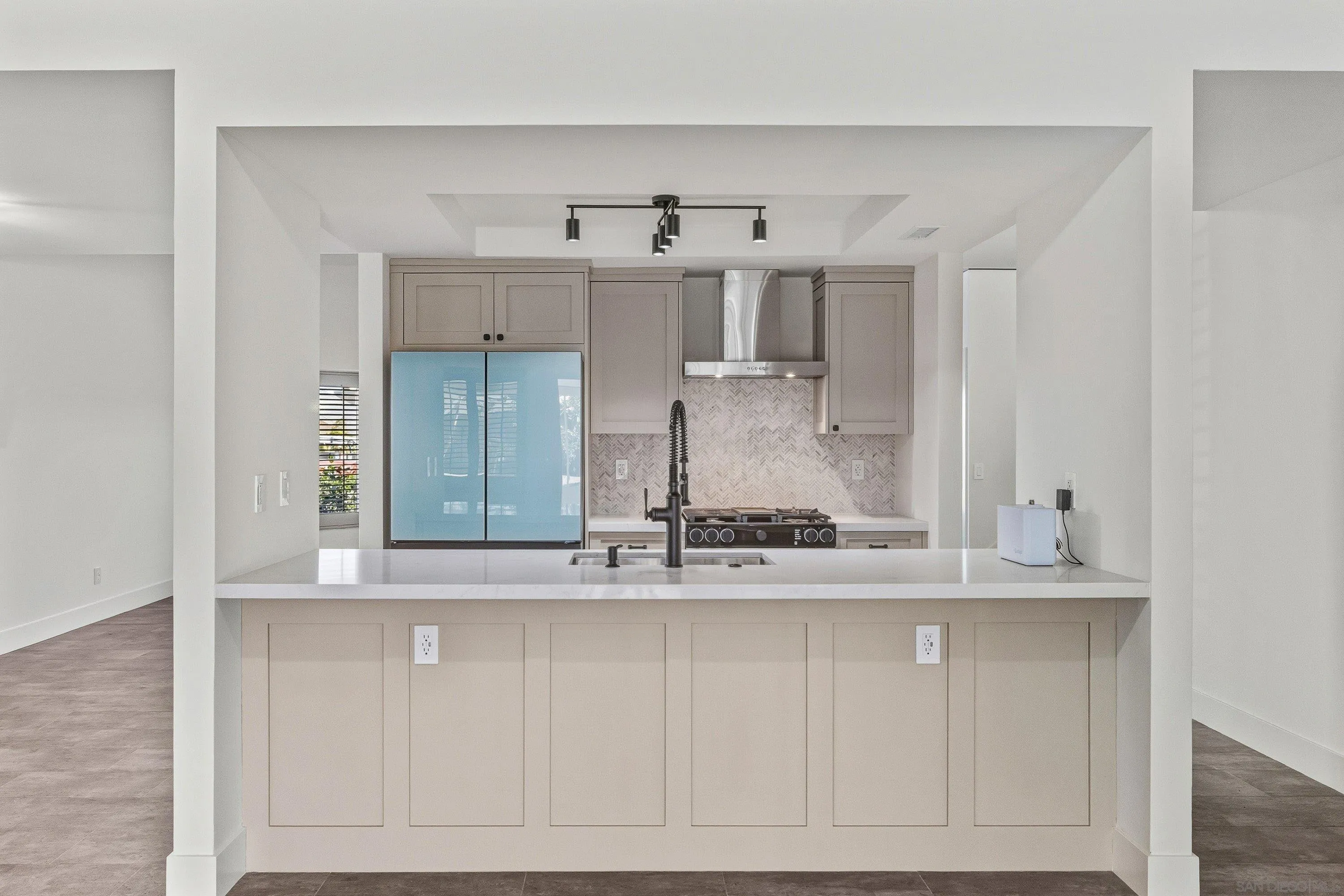 https://cdn.realtyfeed.com/cdn/127/260002528/05c66523b927afa922eeba6d23ecabbe.webp