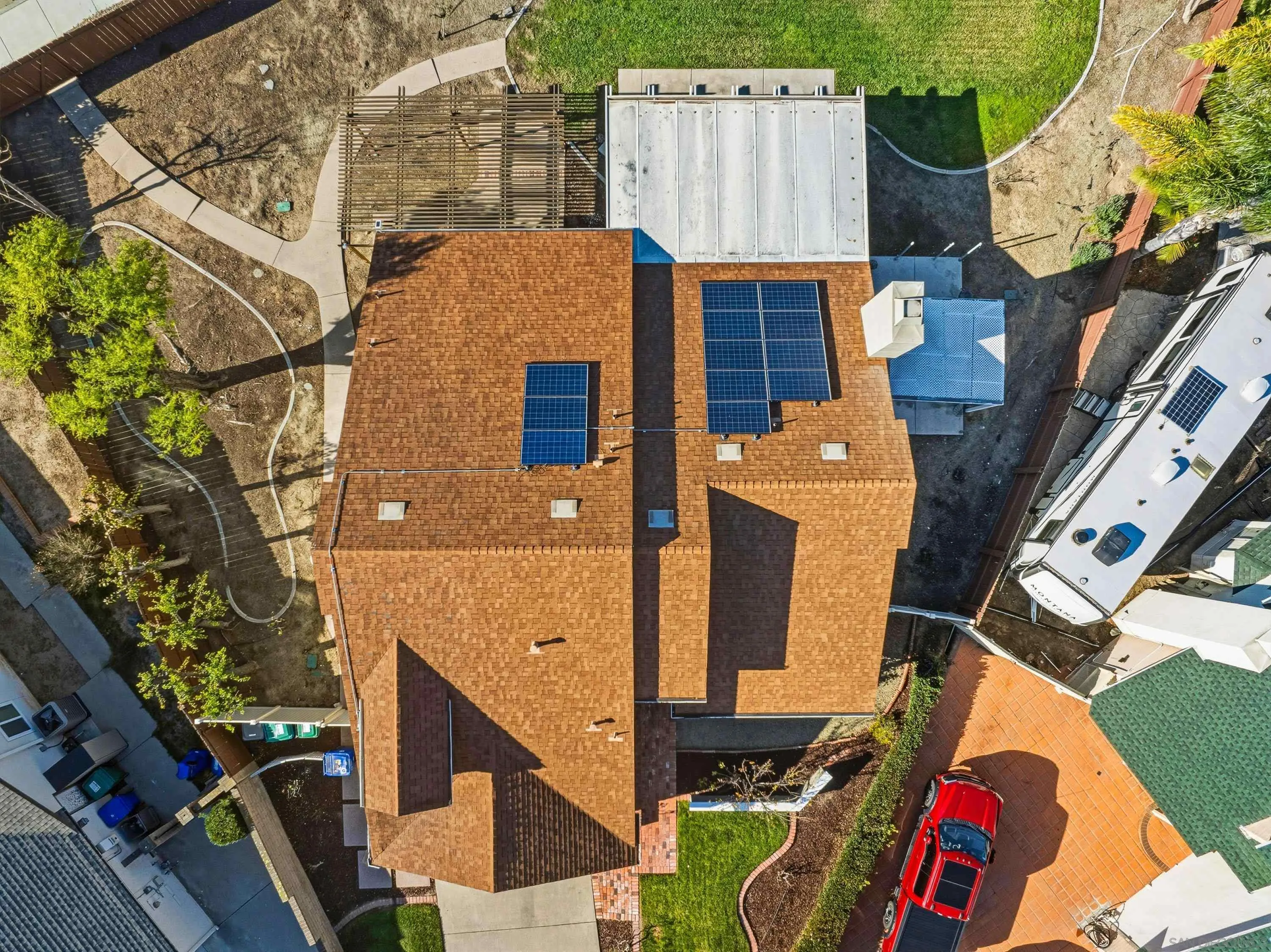 https://cdn.realtyfeed.com/cdn/127/260002528/23f611b00bf94920958b95498b7f88f0.webp