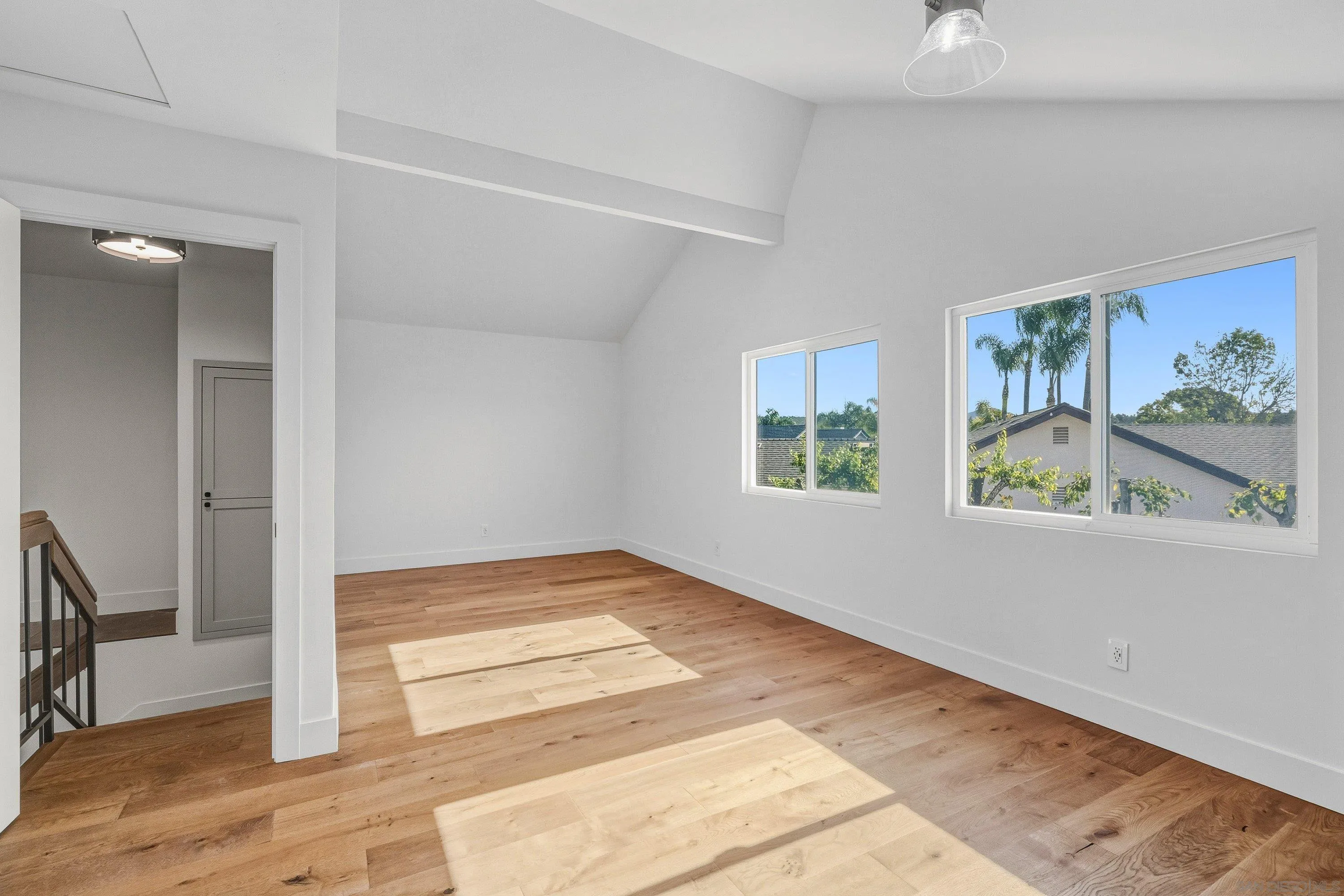 https://cdn.realtyfeed.com/cdn/127/260002528/4aa3e1ce8f1a337b10af166208410d68.webp