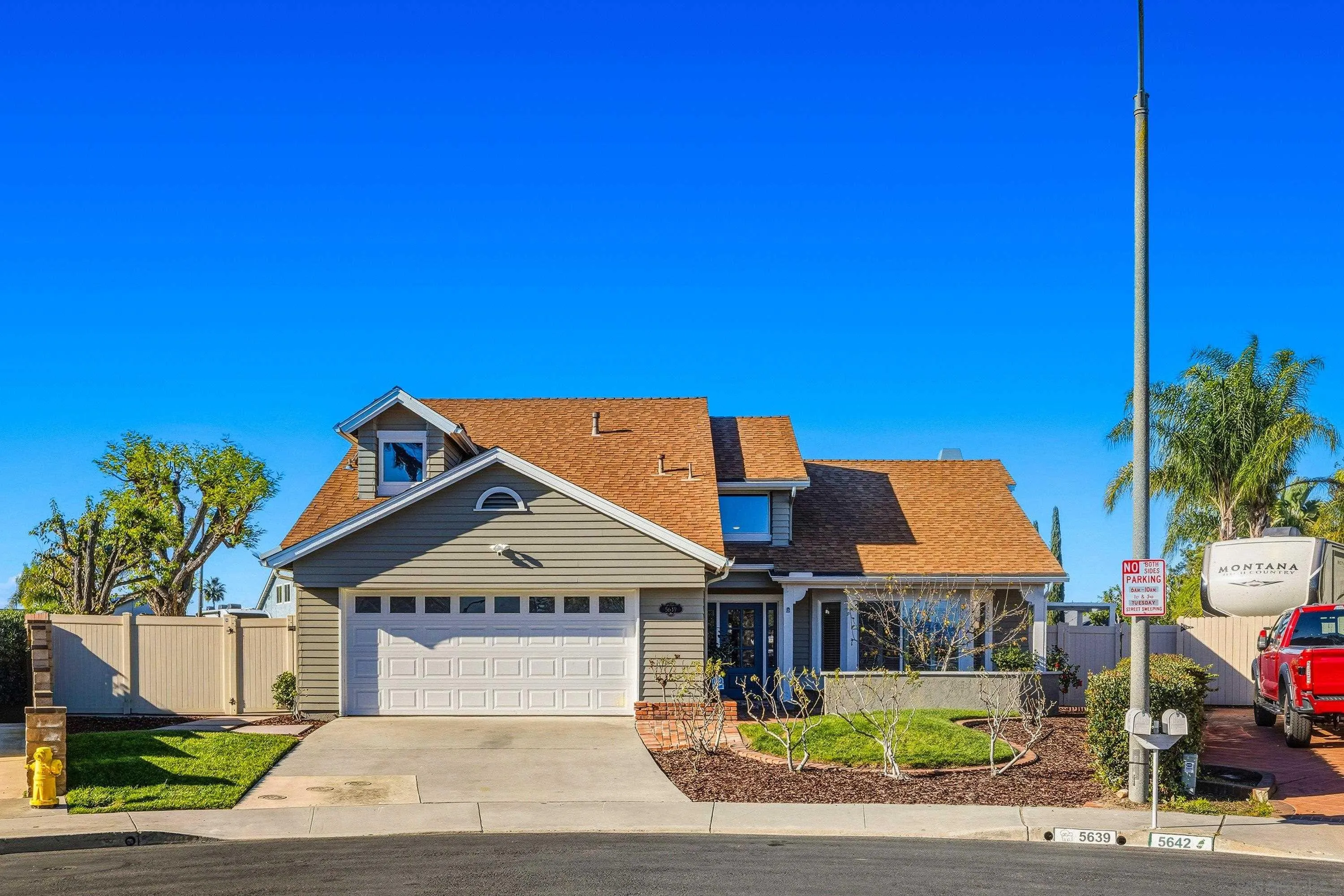 https://cdn.realtyfeed.com/cdn/127/260002528/8a114c755bccfc30f361651f988b62b4.webp