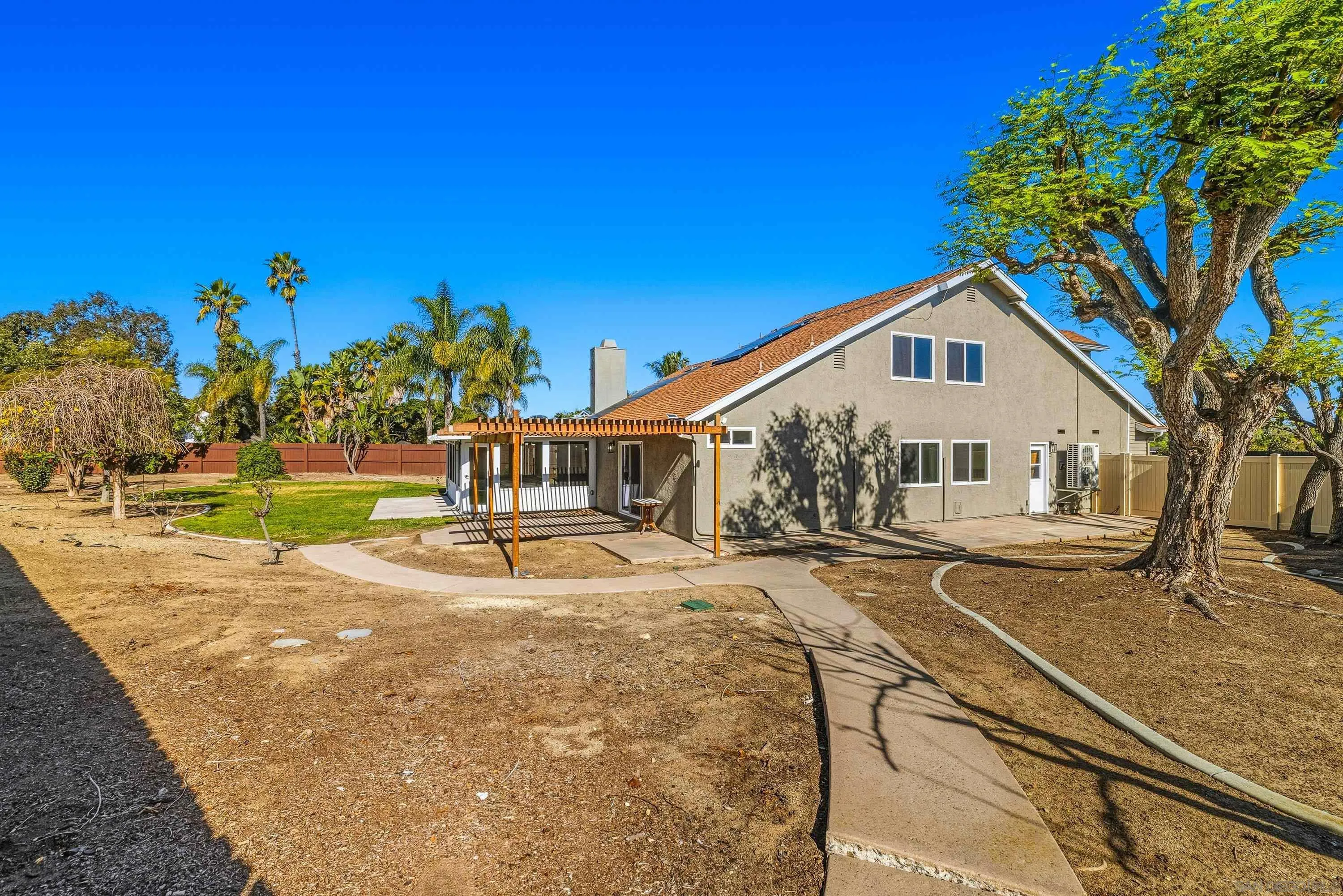 https://cdn.realtyfeed.com/cdn/127/260002528/a6ce8ee9360b7d6b80737dbc297ad35d.webp