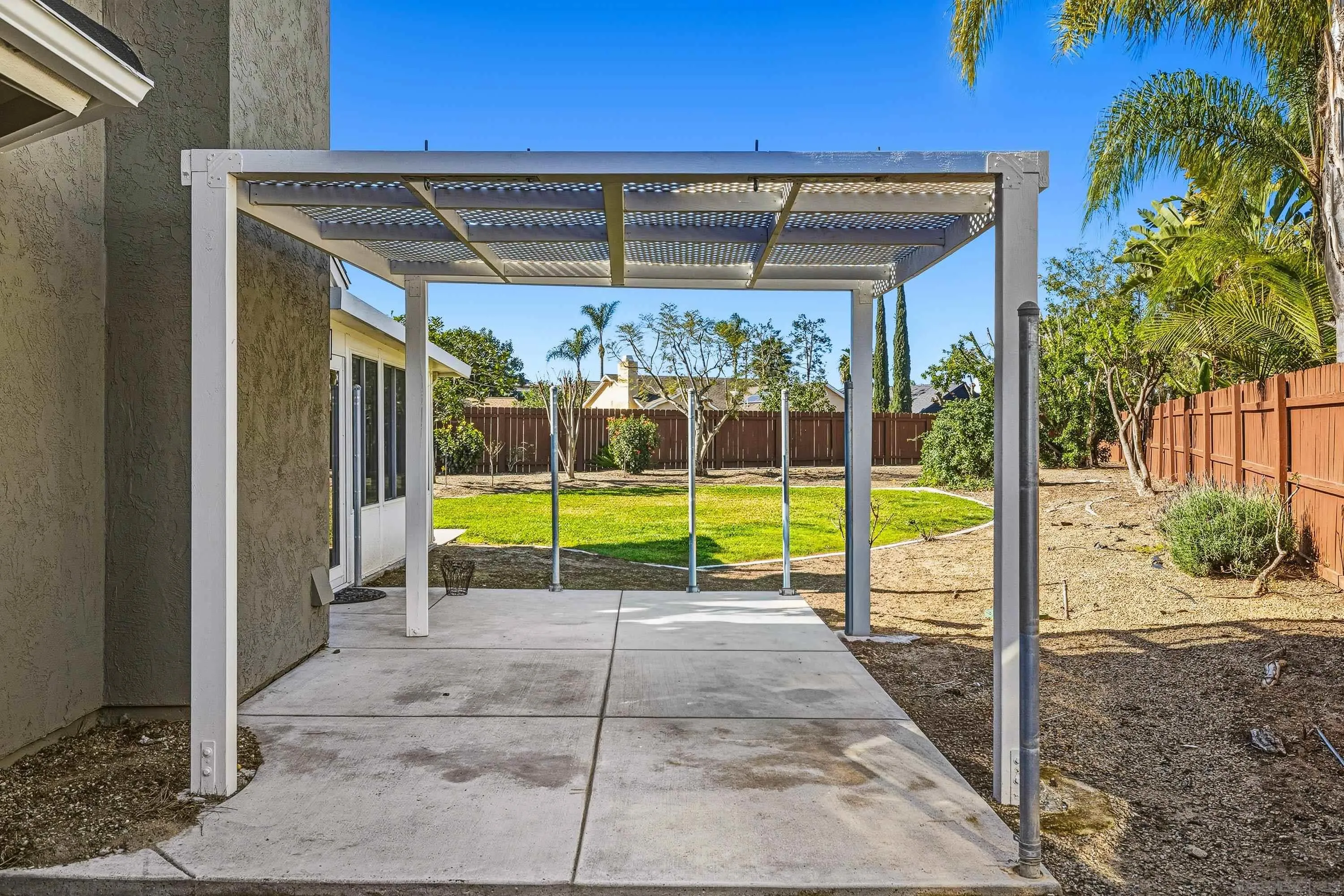 https://cdn.realtyfeed.com/cdn/127/260002528/e32c2c98030c9c48c2347488568a344f.webp