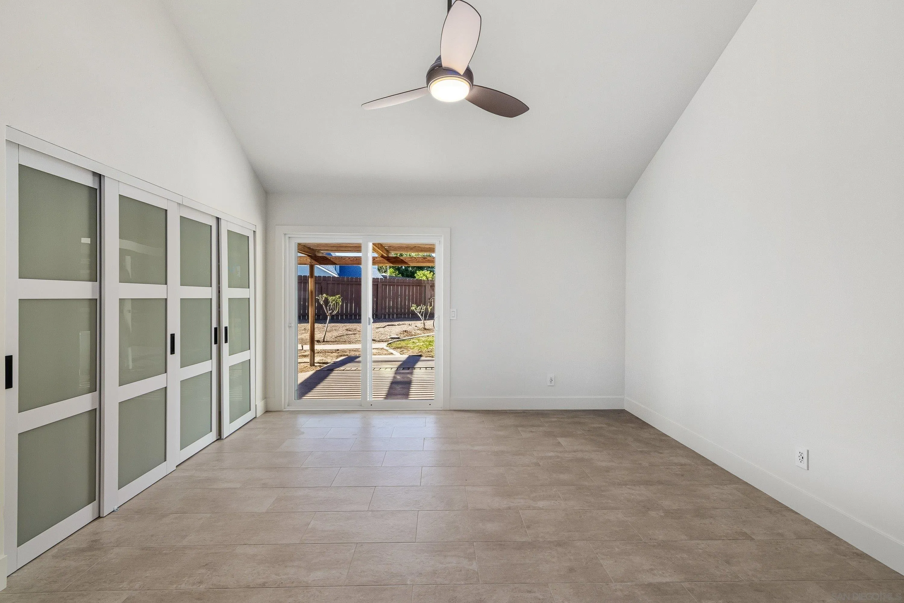 https://cdn.realtyfeed.com/cdn/127/260002528/ed453929f6418662631d24c8f0541e3a.webp