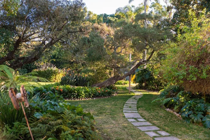 1205 MUIRLANDS DR, LA JOLLA, CA 92037  Photo 13