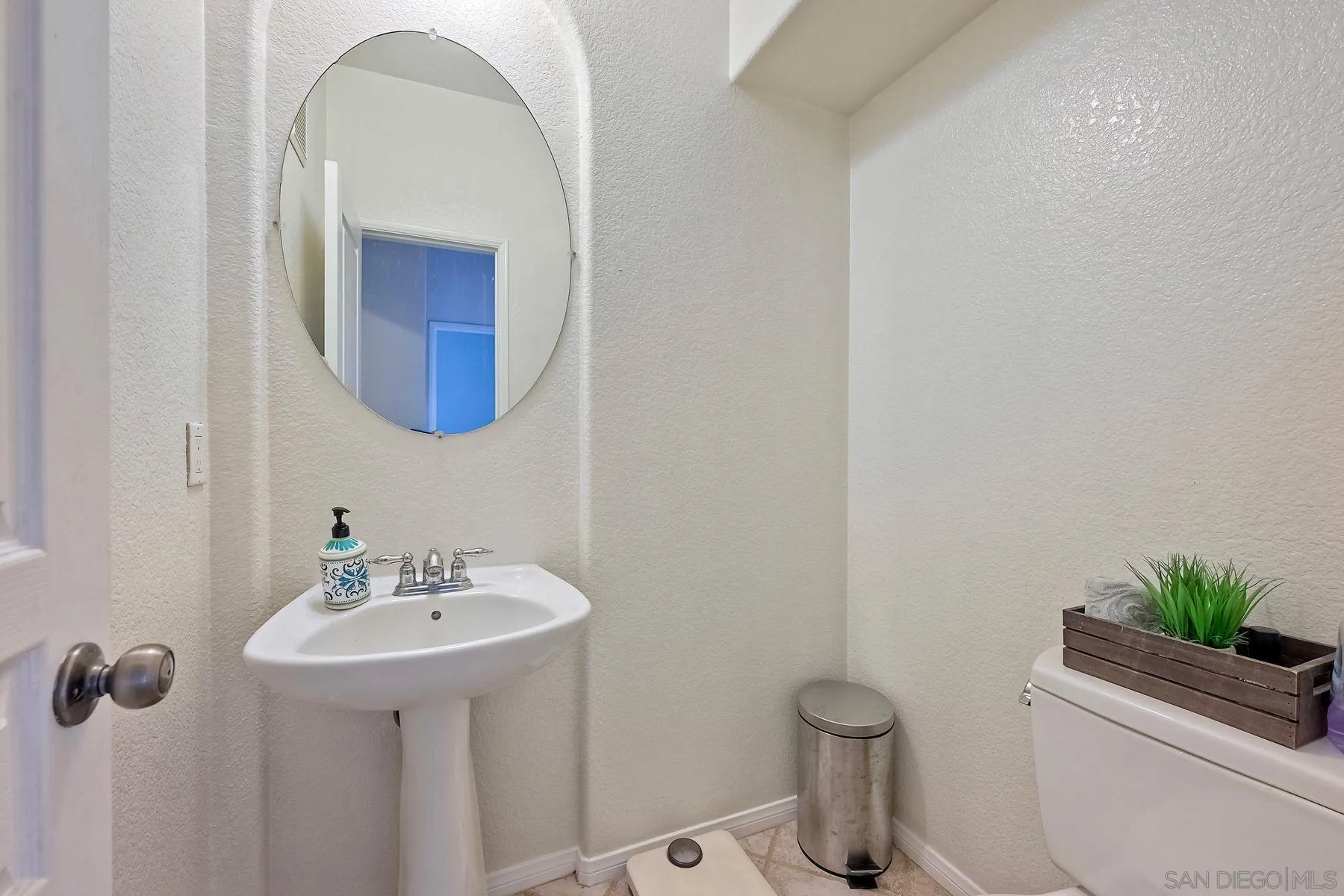 Photo #6: 260002531 Listing: Photo #6