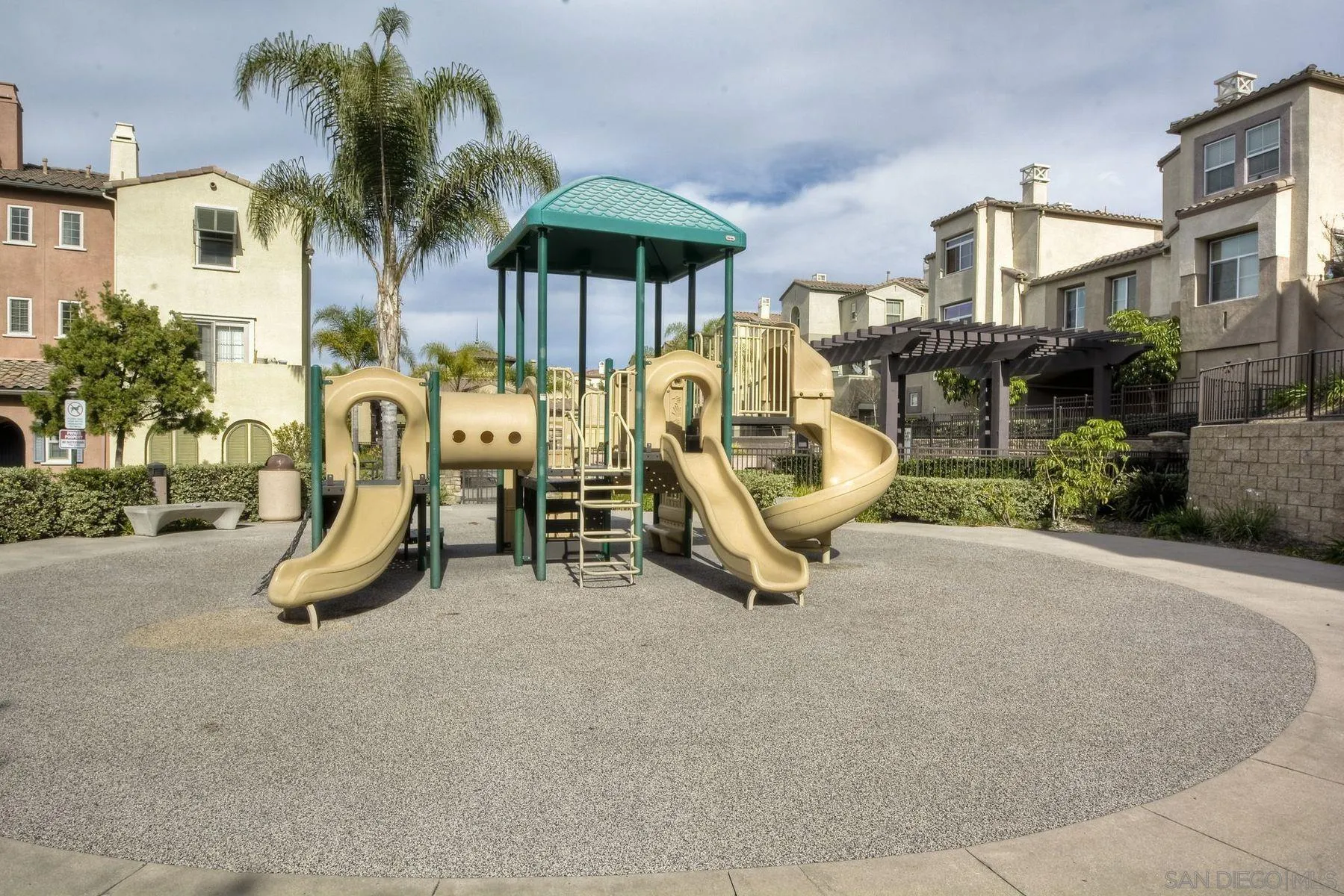 Photo #23: 260002531 Listing: Photo #23