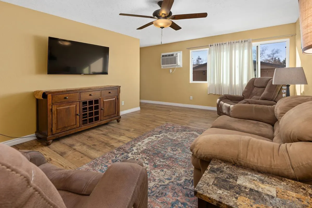 https://cdn.realtyfeed.com/cdn/127/260002532/73aca3bd1c69da681b2a86011cb5db58.webp